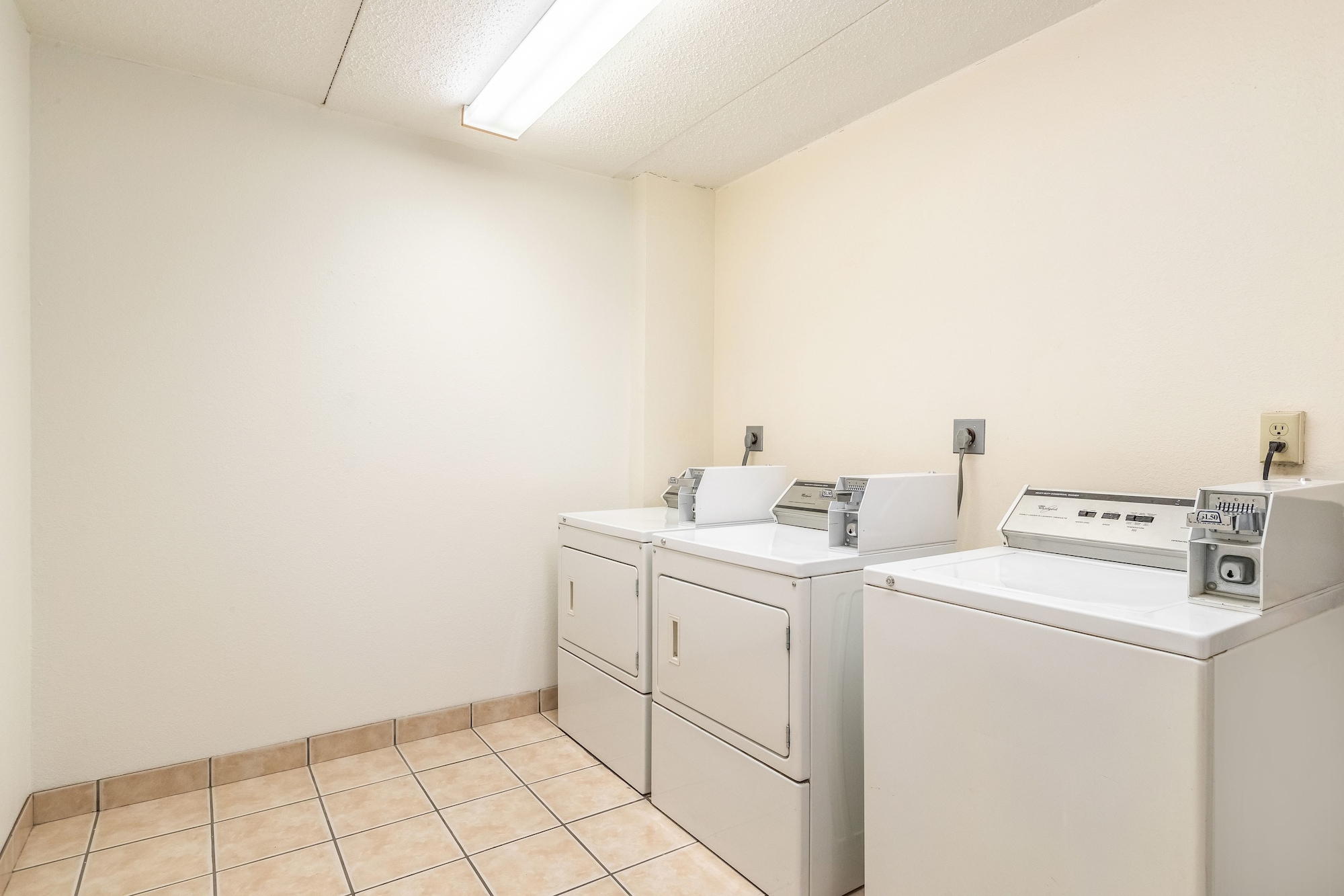 Econo Lodge Albert Lea