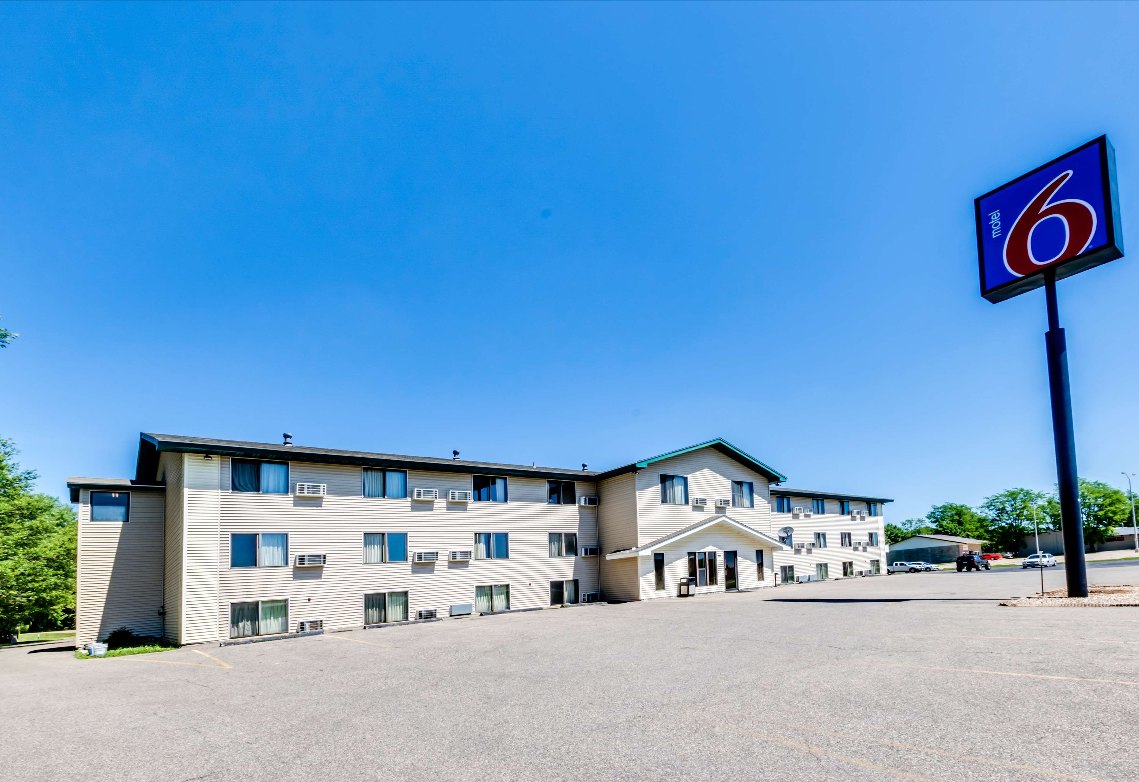 Motel 6 Albert Lea, MN