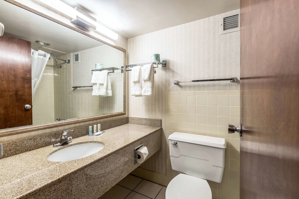 Quality Inn & Suites