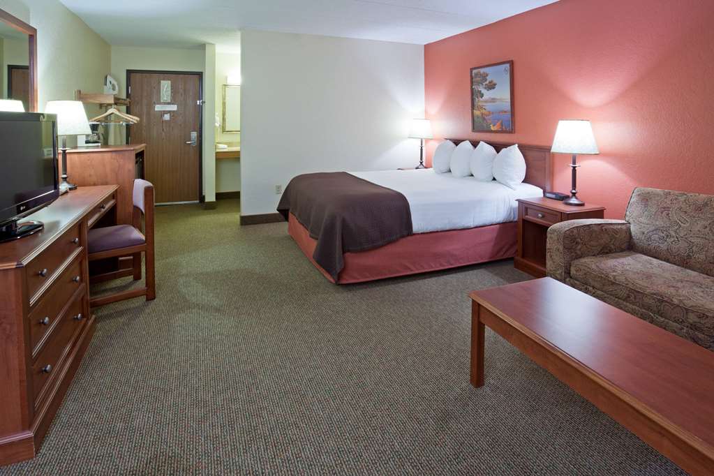 AmericInn by Wyndham Alexandria