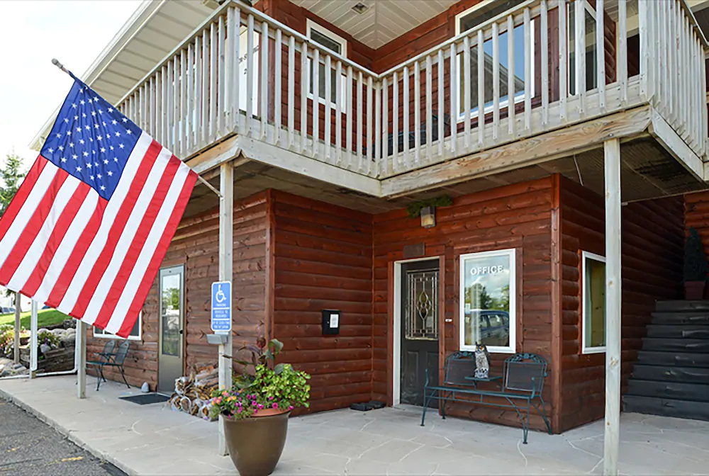 Cruise Inn RV Park & Lodging