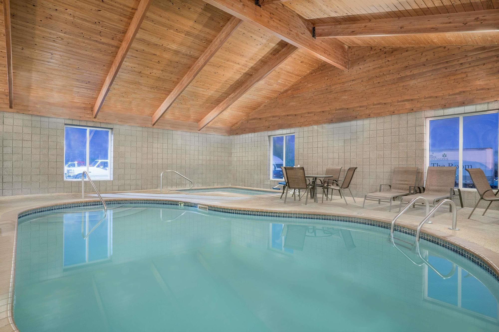 Relax Inn