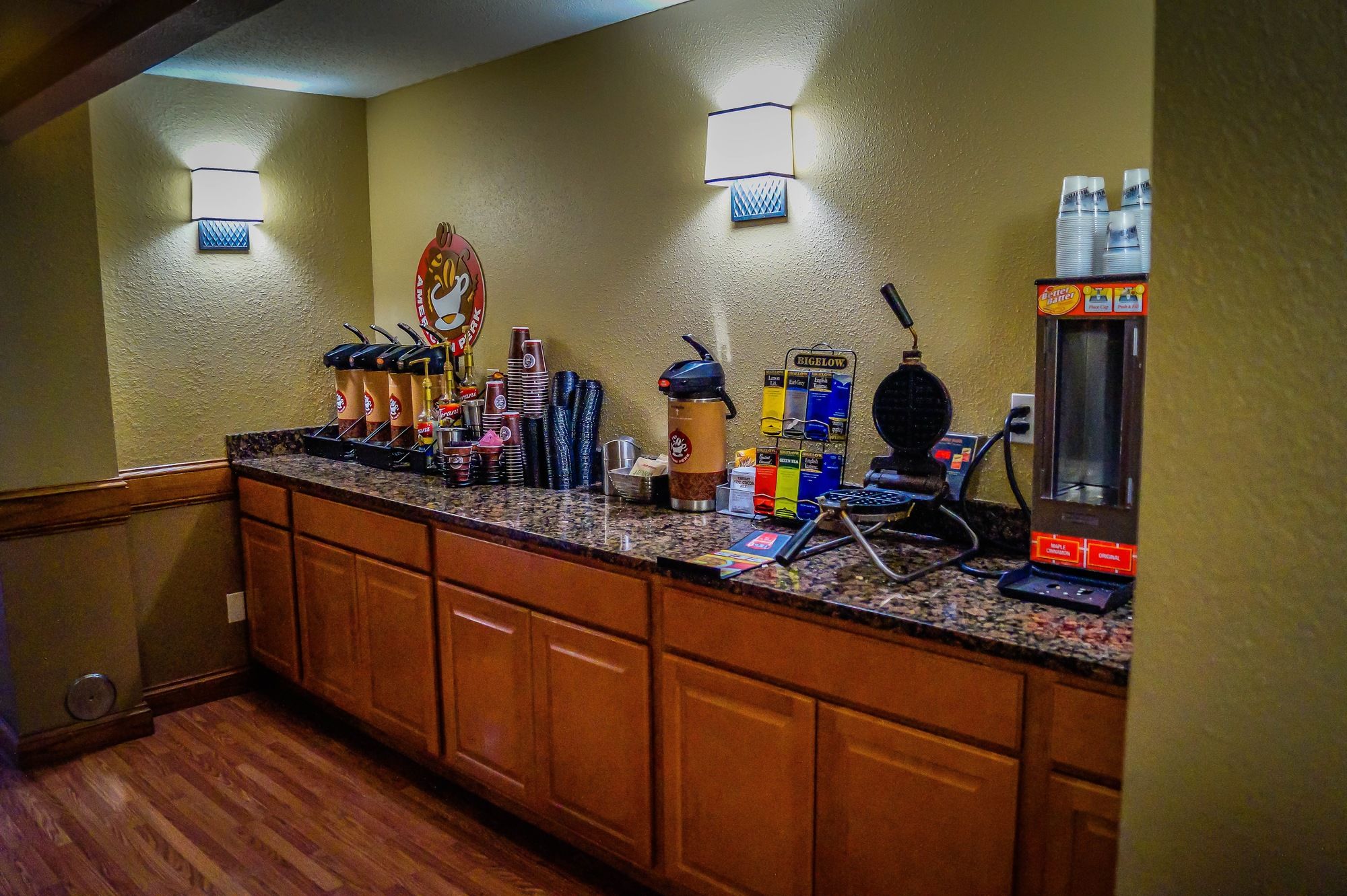 AmericInn by Wyndham Apple Valley