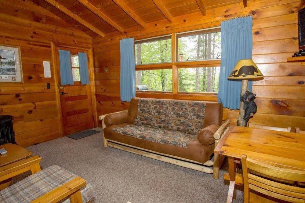 Timber Bay Lodge And Houseboats