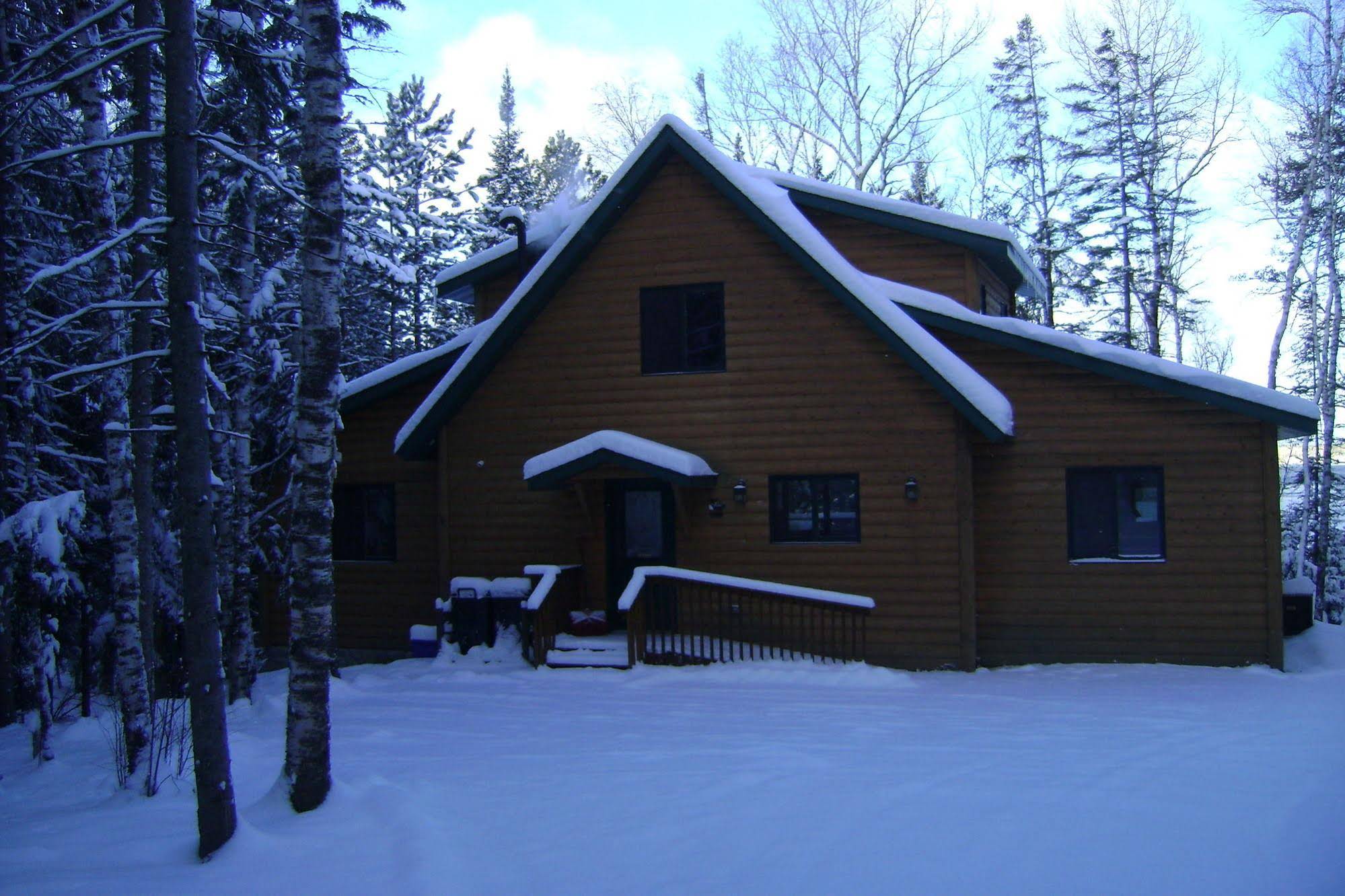Timber Bay Lodge And Houseboats