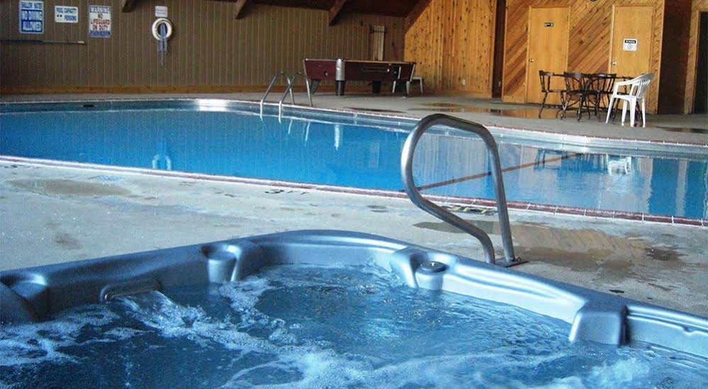 Sportsman's Lodge