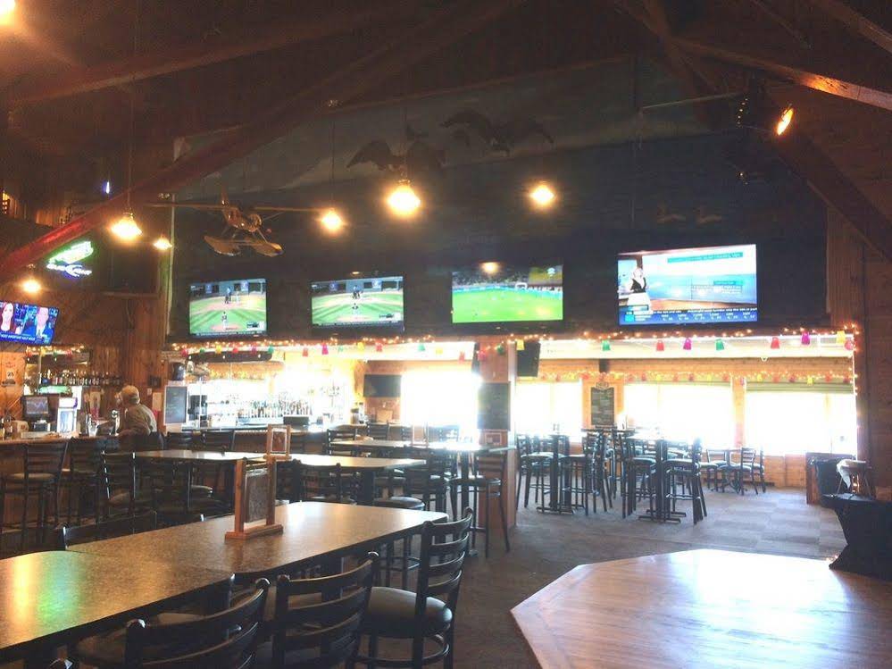 Sportsman's Lodge
