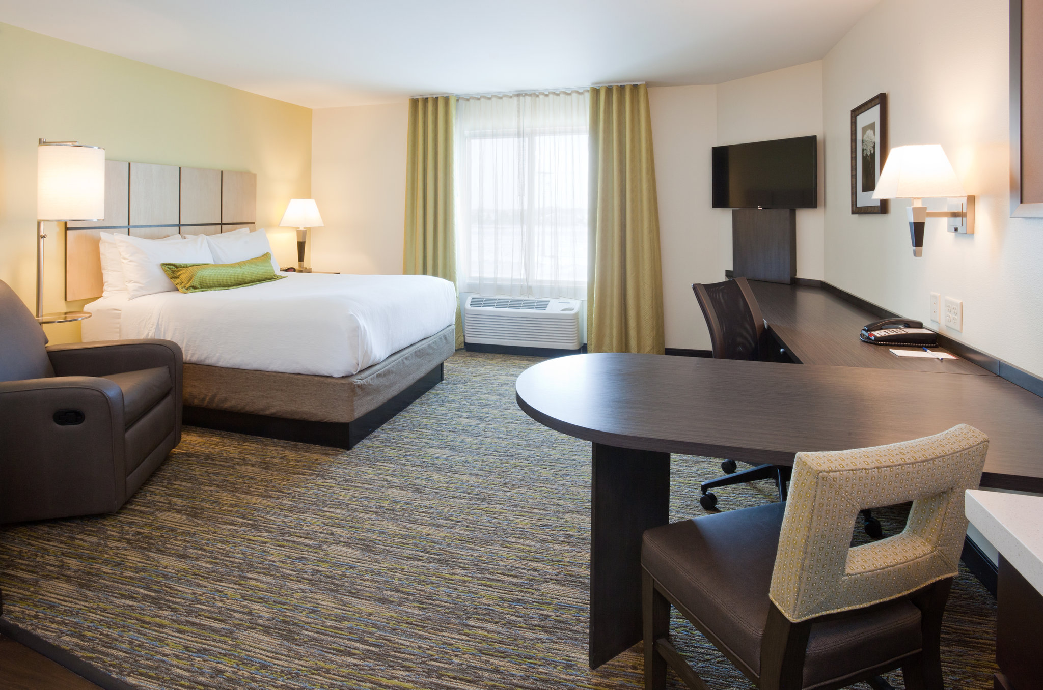 Candlewood Suites Bemidji - Paul Bunyan