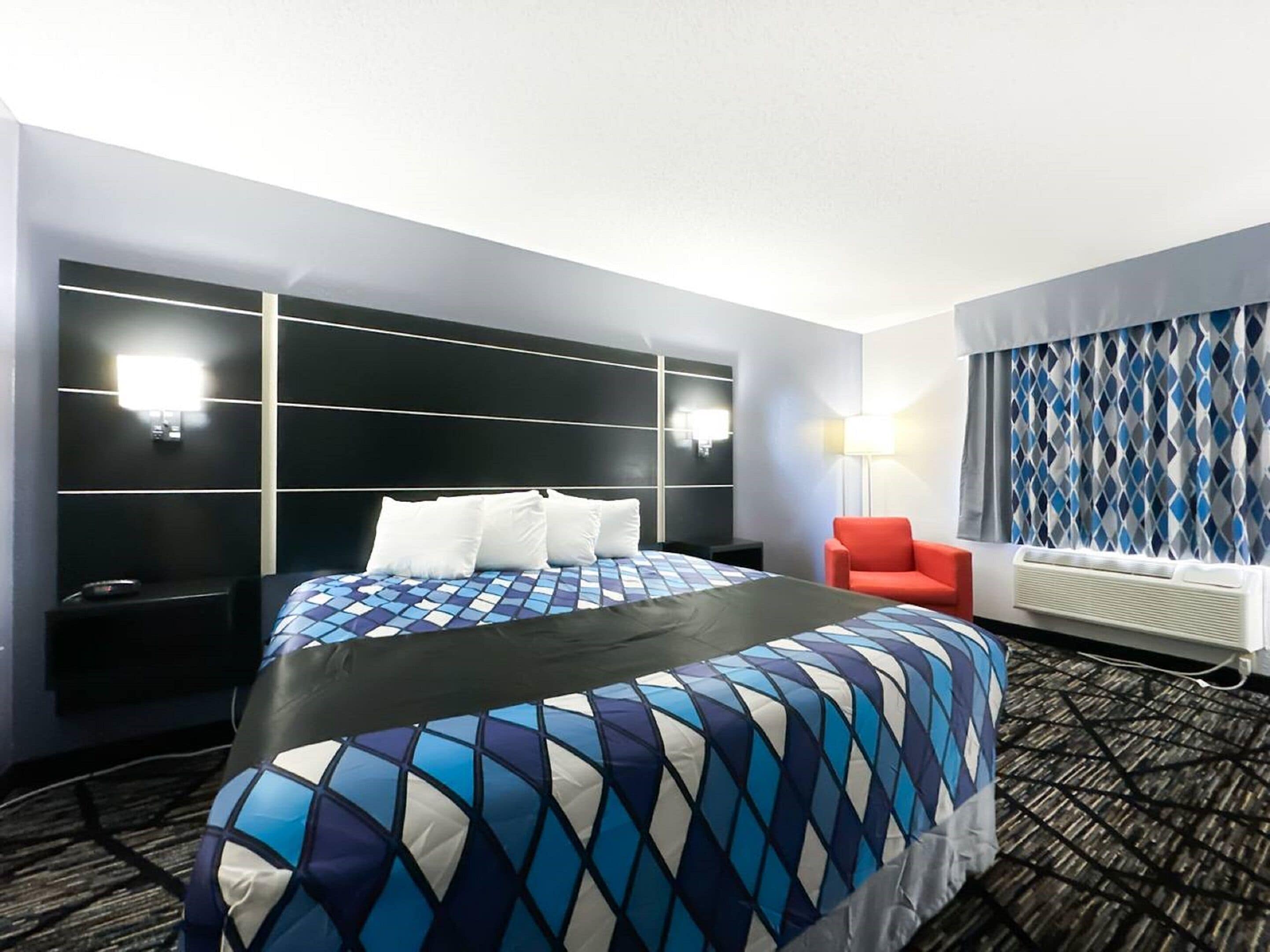 Coratel Inn and Suites Blaine