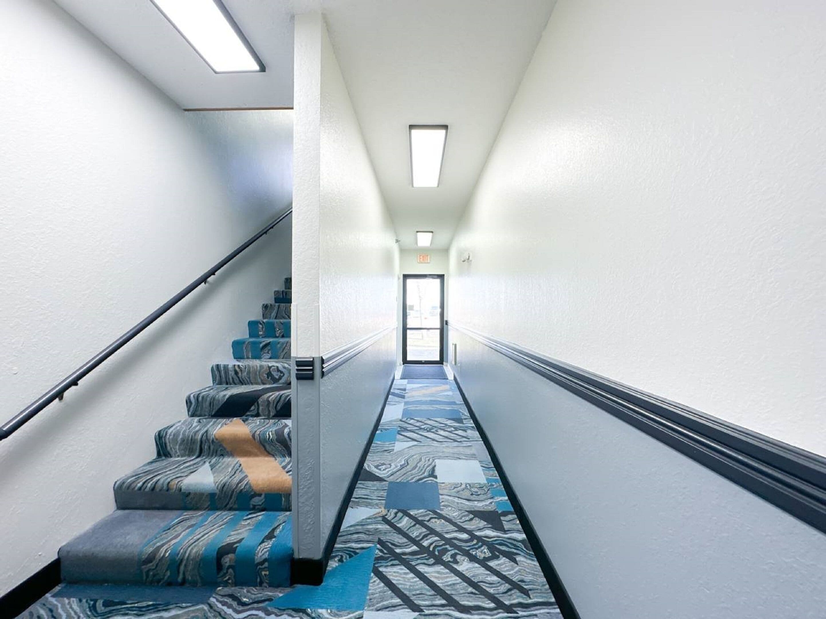 Coratel Inn and Suites Blaine