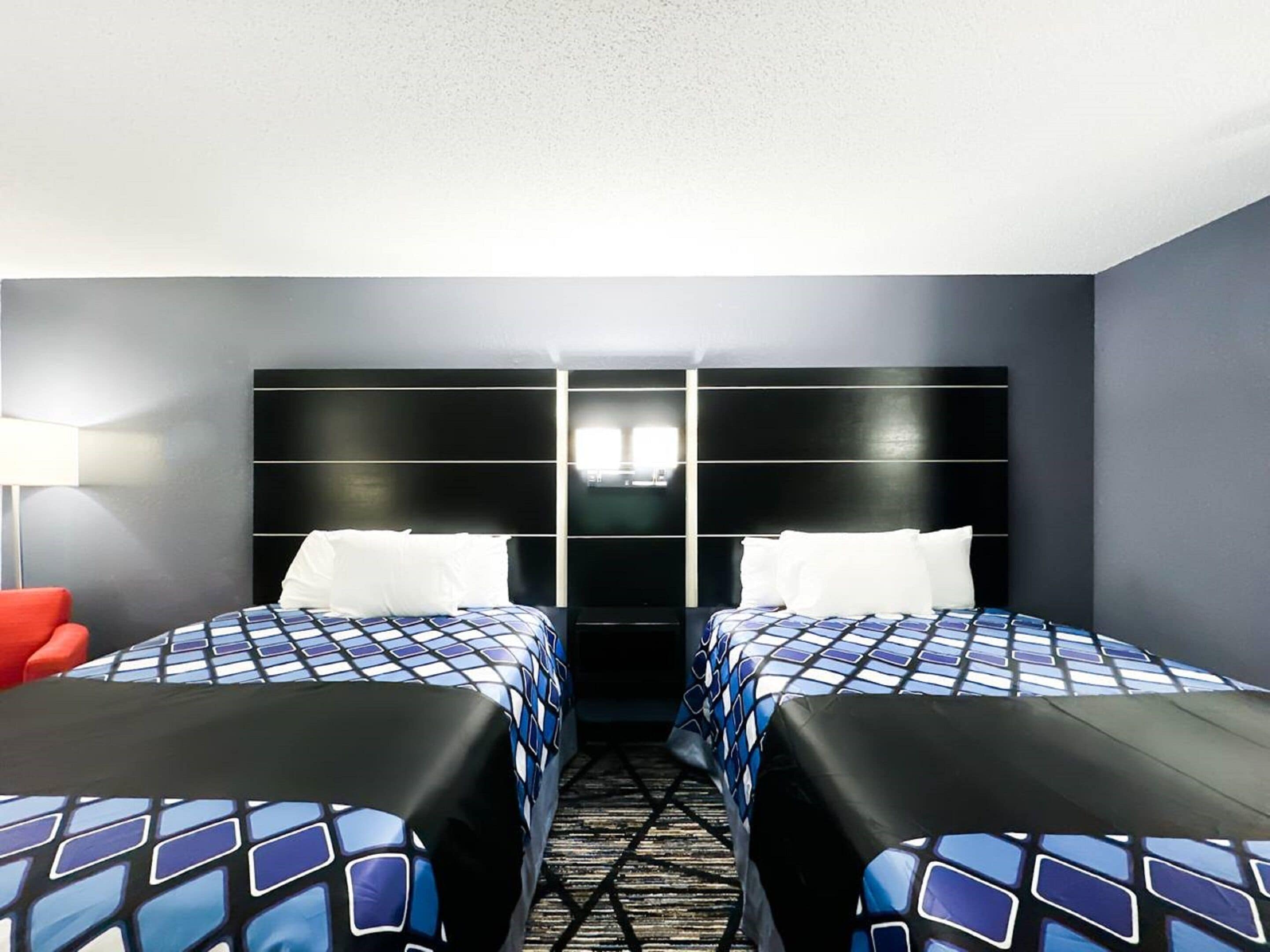 Coratel Inn and Suites Blaine