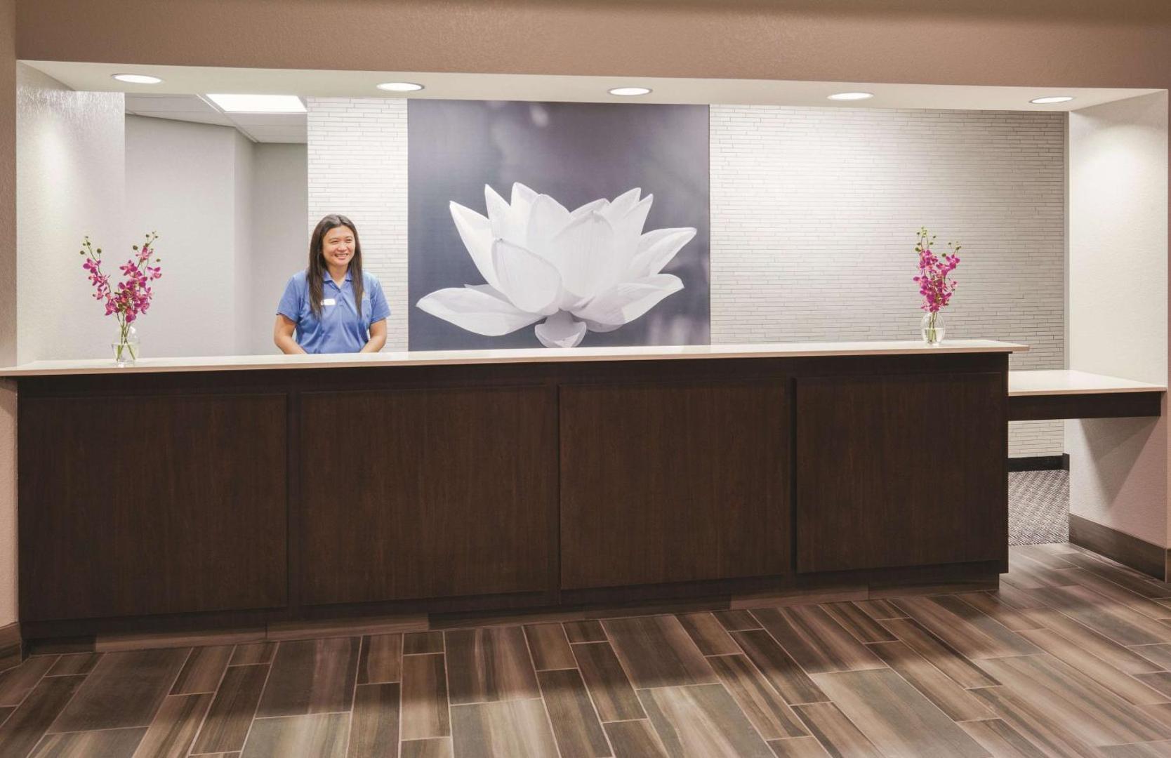 La Quinta Inn & Suites by Wyndham Minneapolis Bloomington W