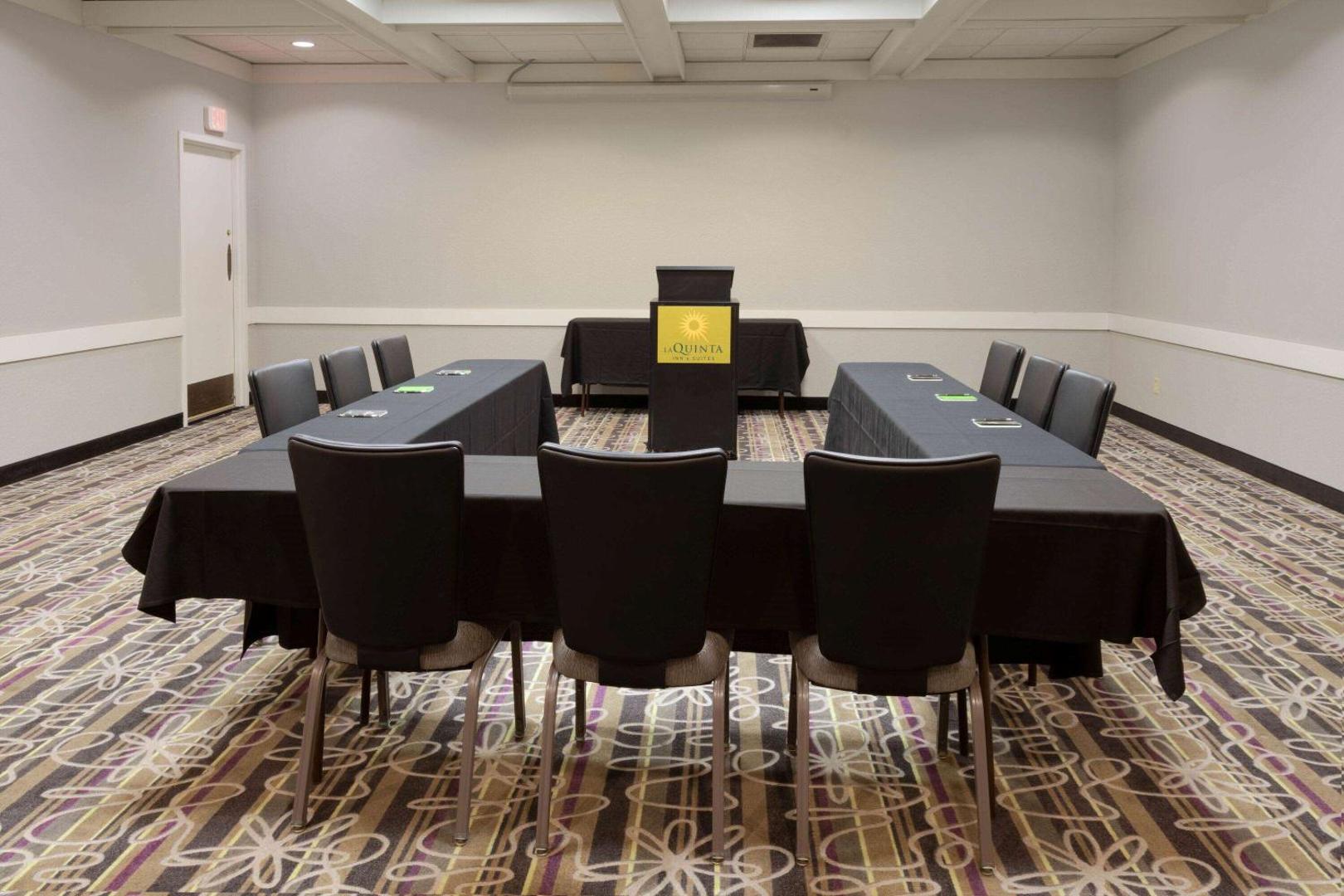 La Quinta Inn & Suites by Wyndham Minneapolis Bloomington W
