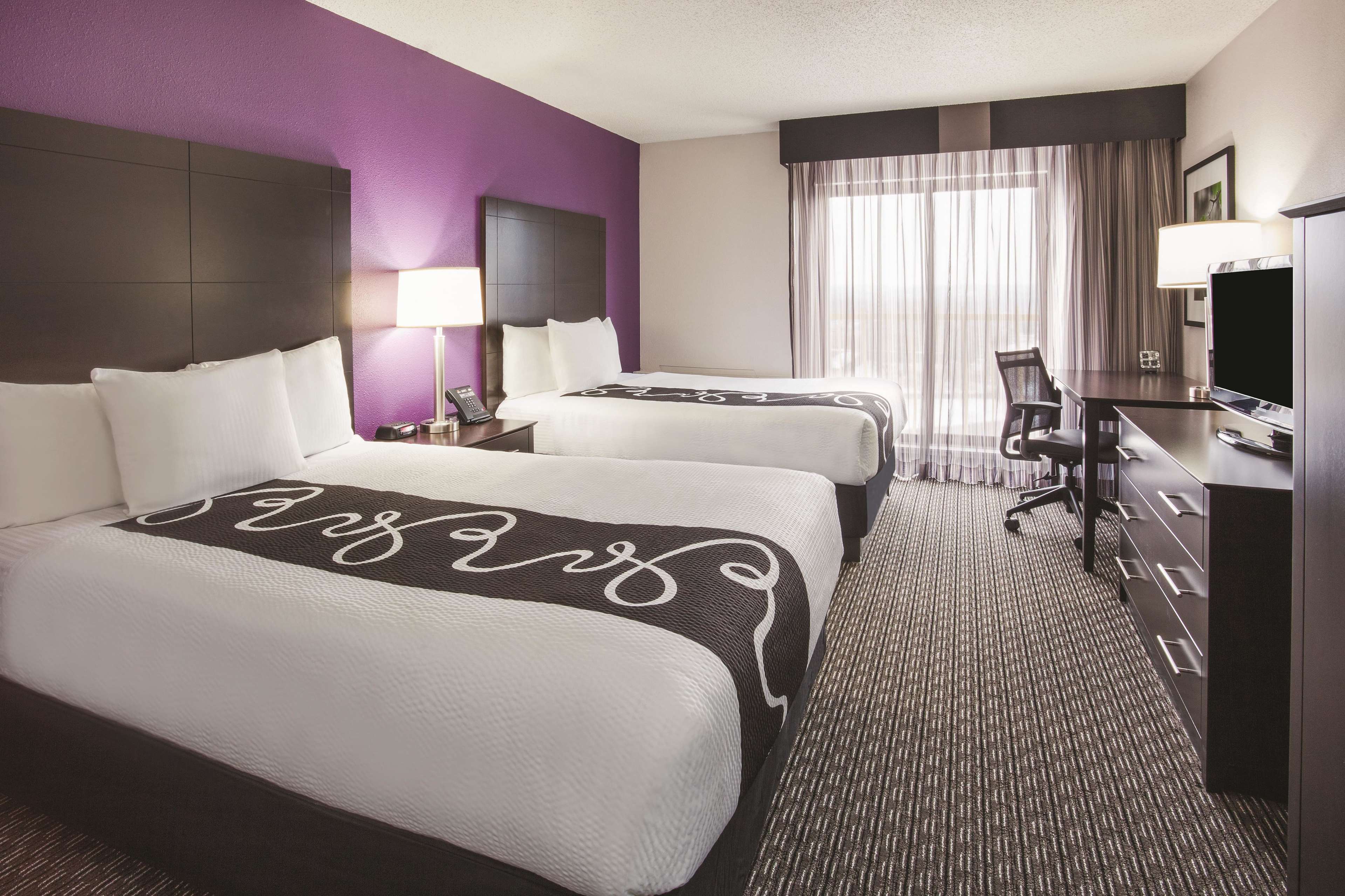 La Quinta Inn & Suites by Wyndham Minneapolis Bloomington W