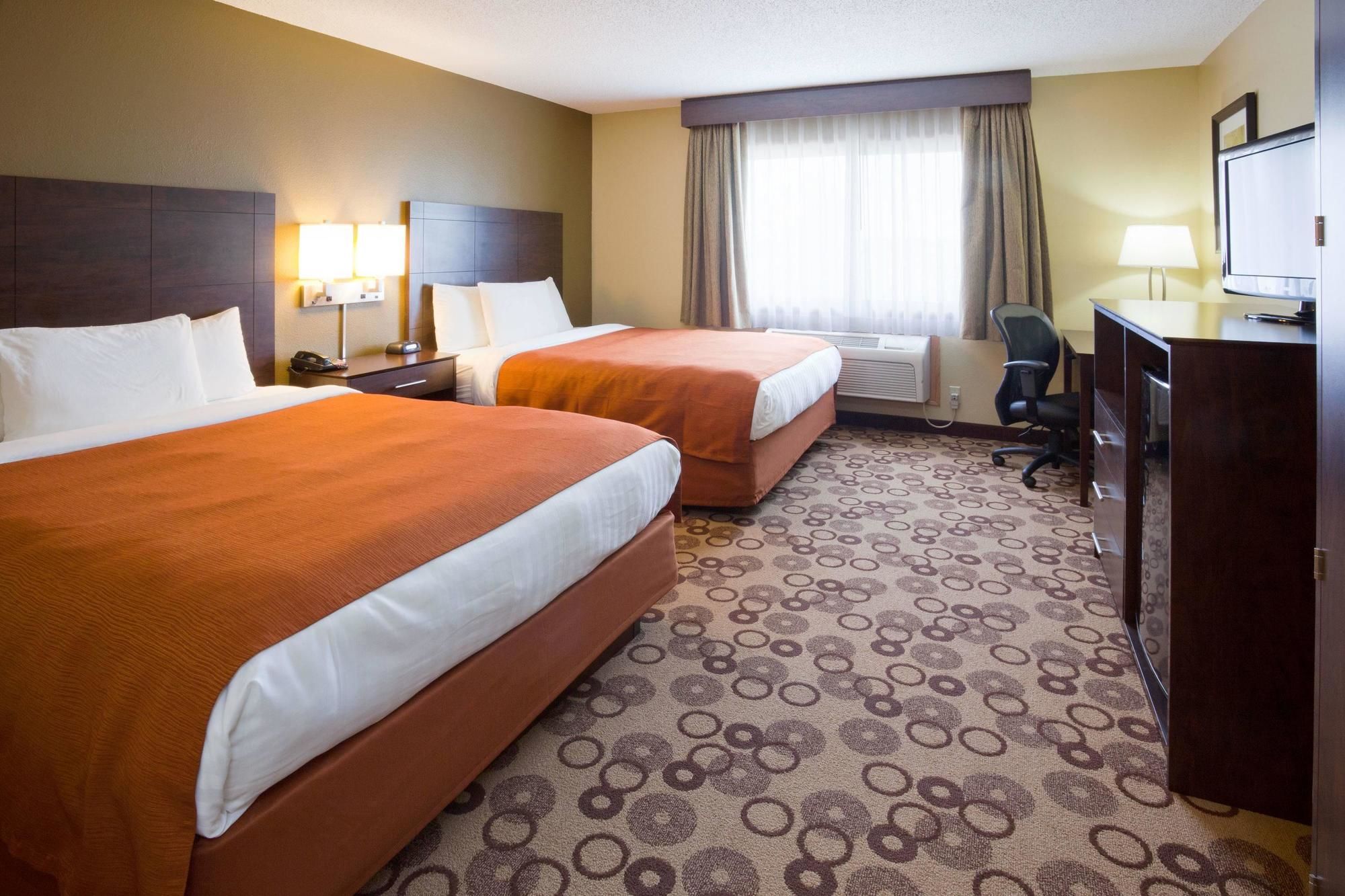 AmericInn by Wyndham Blue Earth