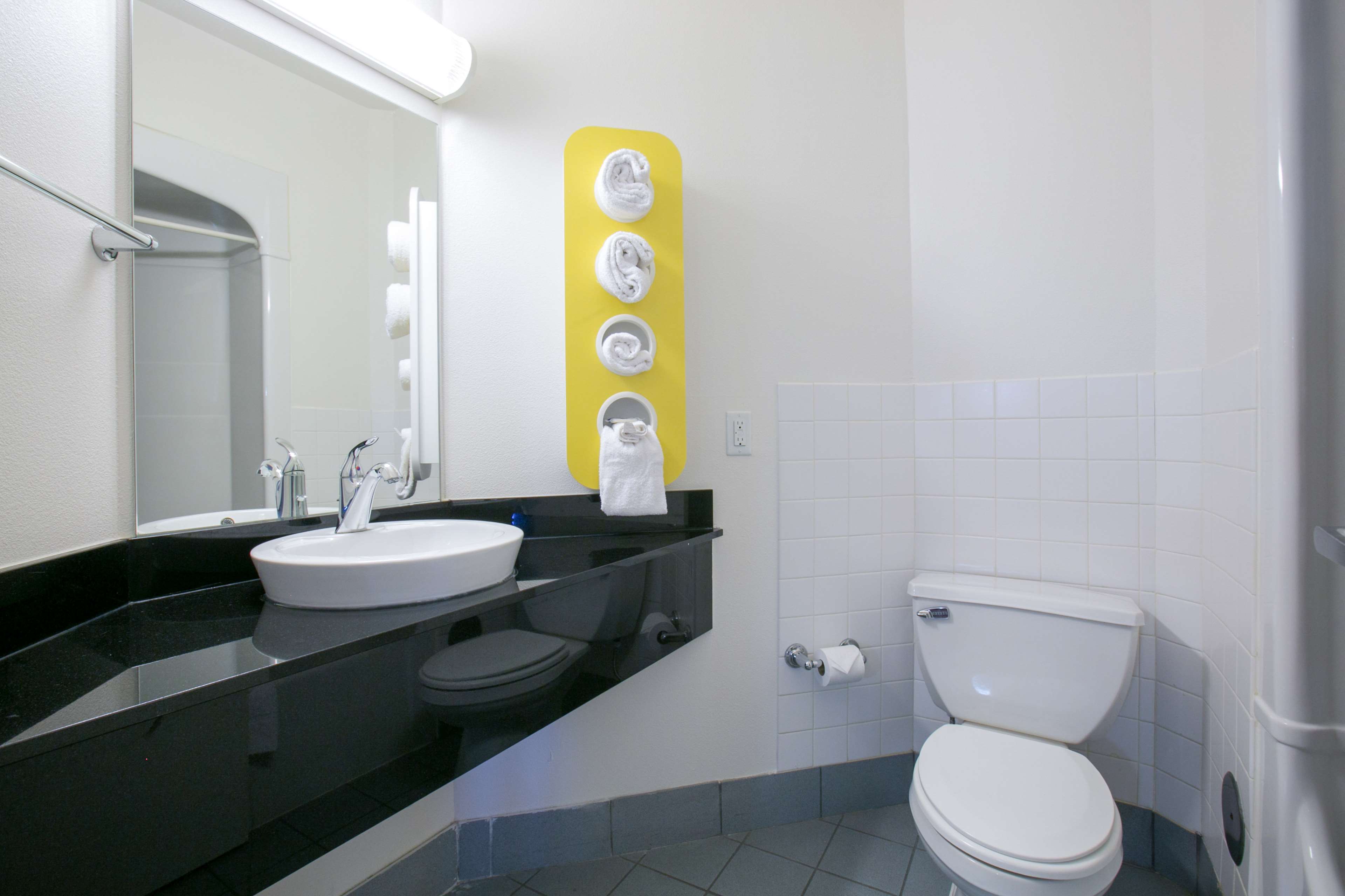 Motel 6 Minneapolis-Brooklyn Center