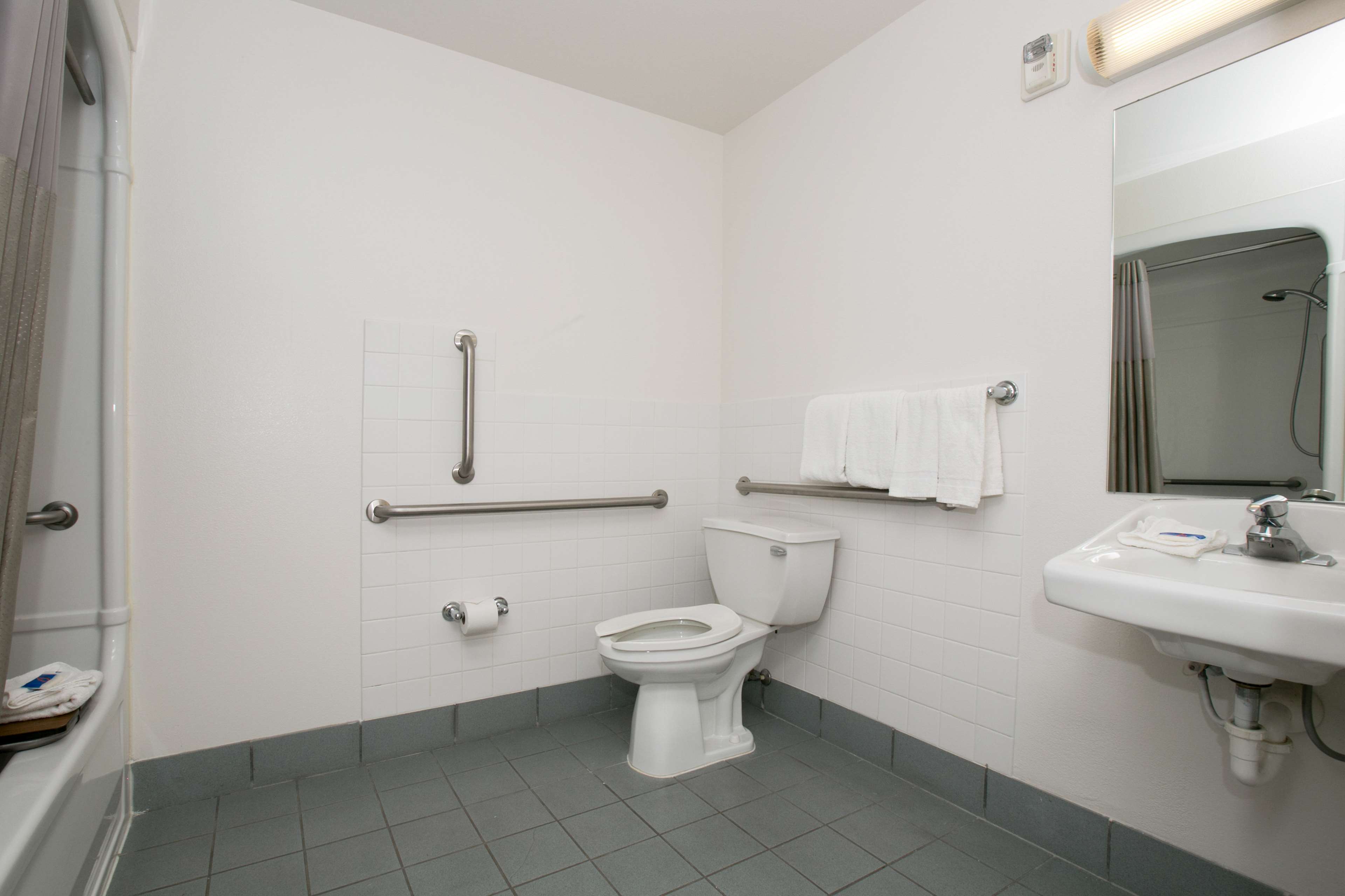Motel 6 Minneapolis-Brooklyn Center