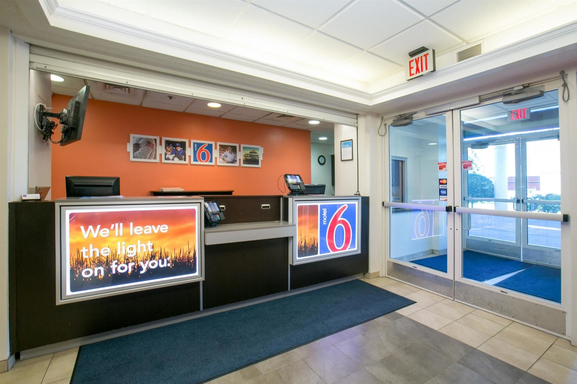 Motel 6 Minneapolis-Brooklyn Center