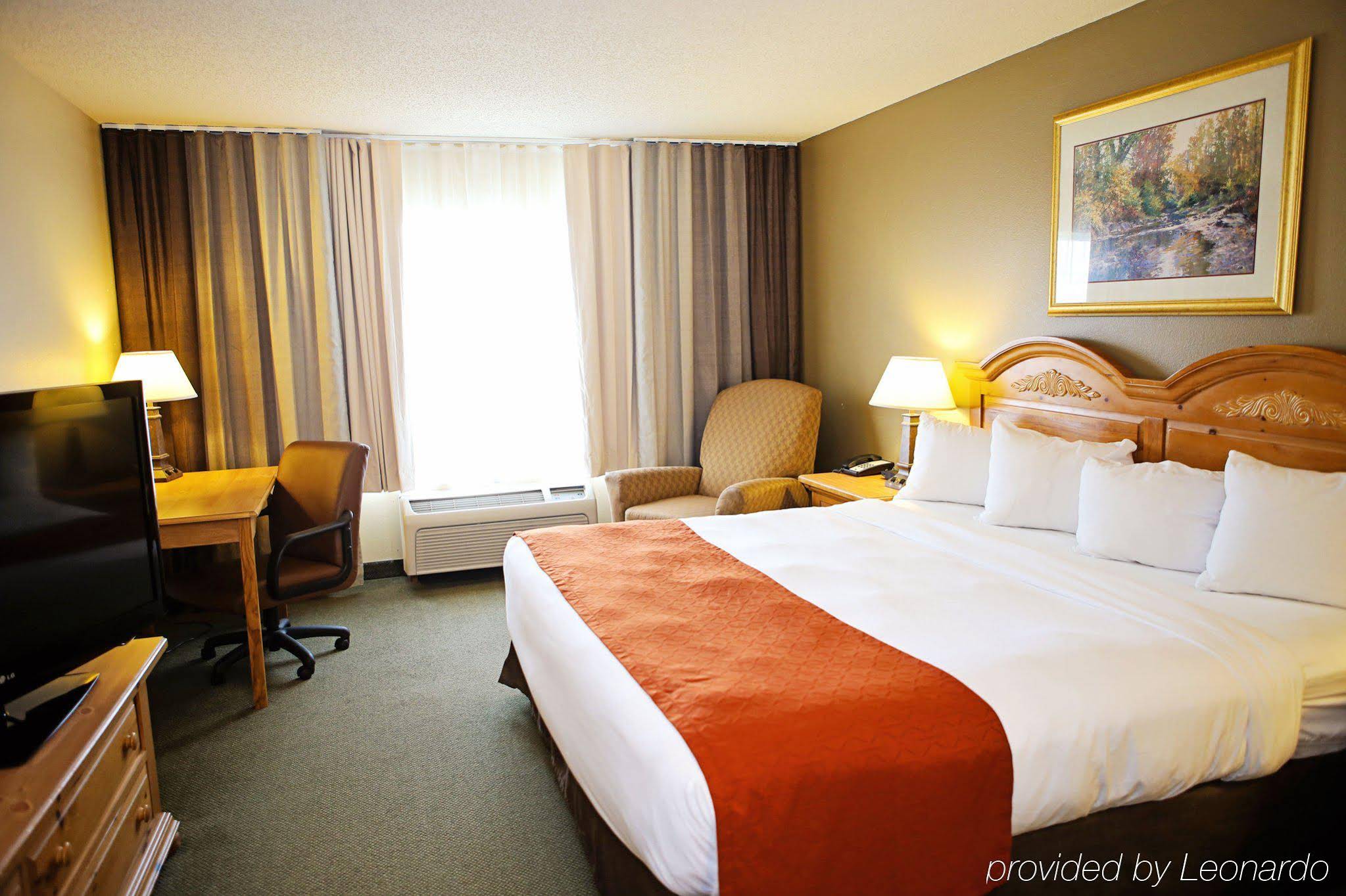 Country Inn & Suites by Radisson, Buffalo, MN