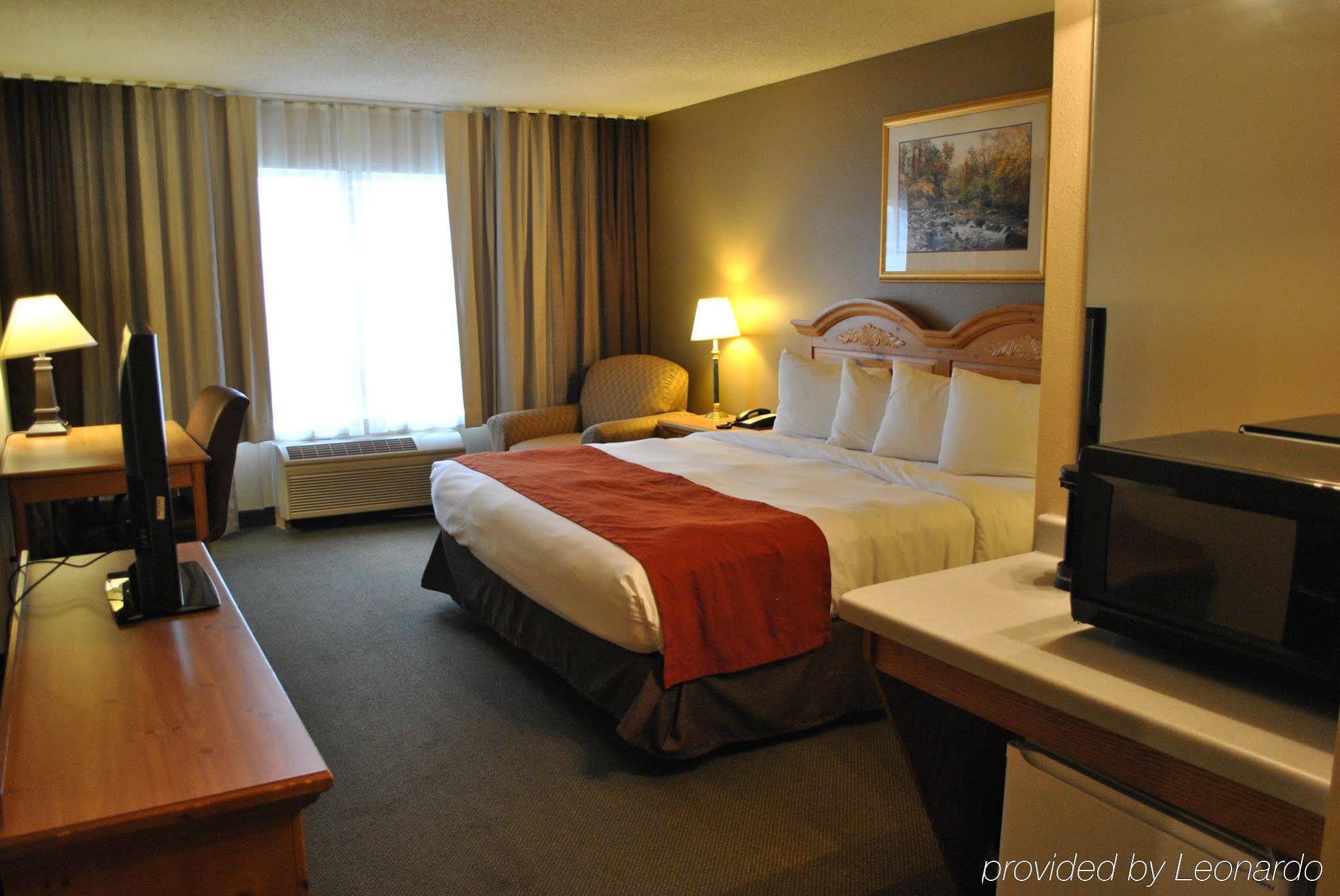 Country Inn & Suites by Radisson, Buffalo, MN