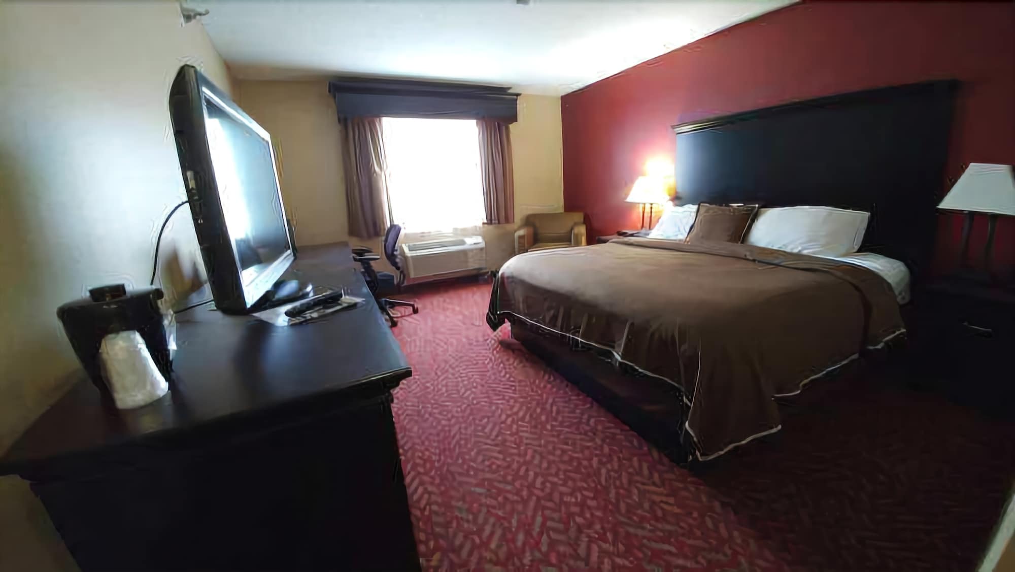 GrandStay Hotel & Suites Cambridge
