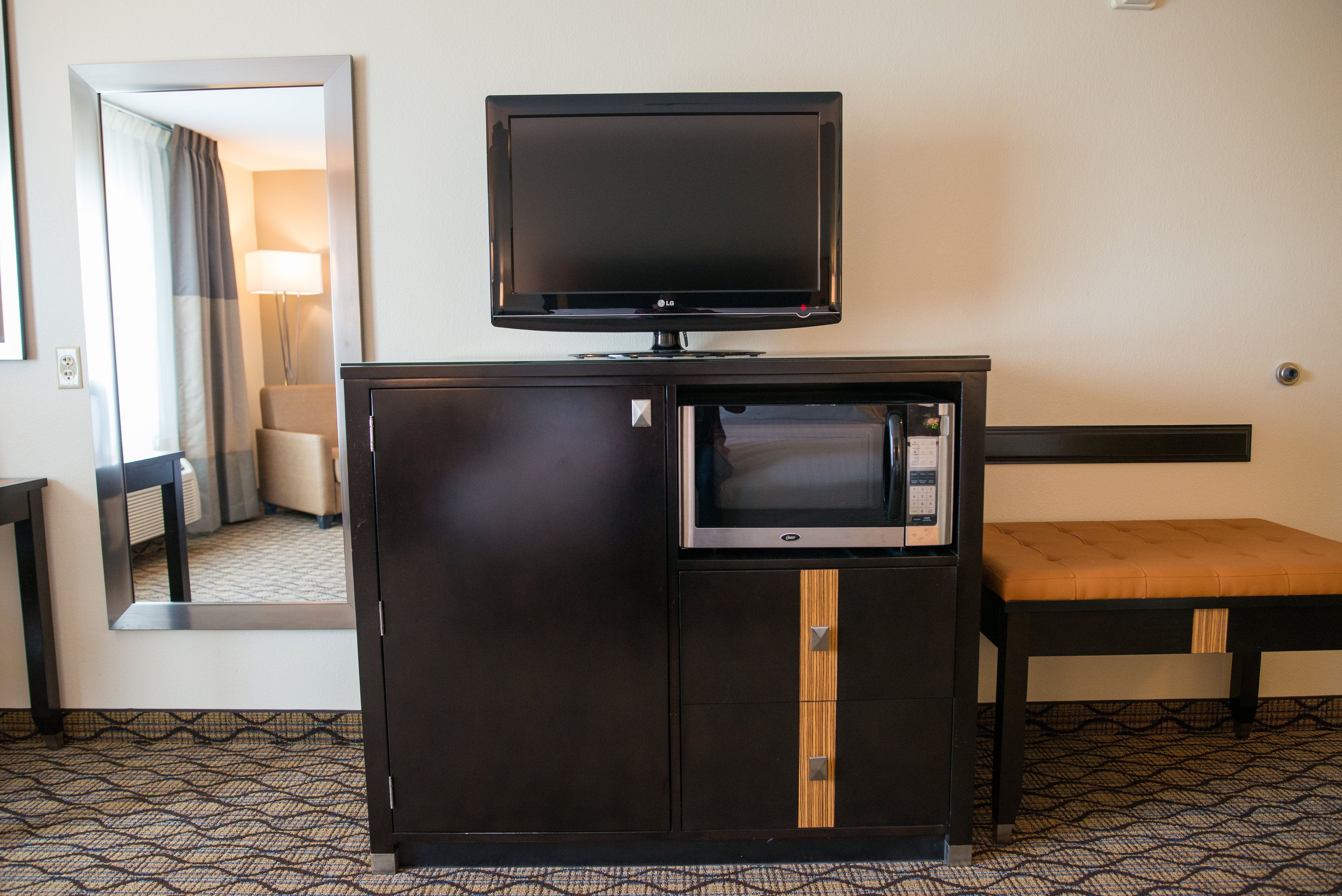 Holiday Inn Express & Suites Chanhassen