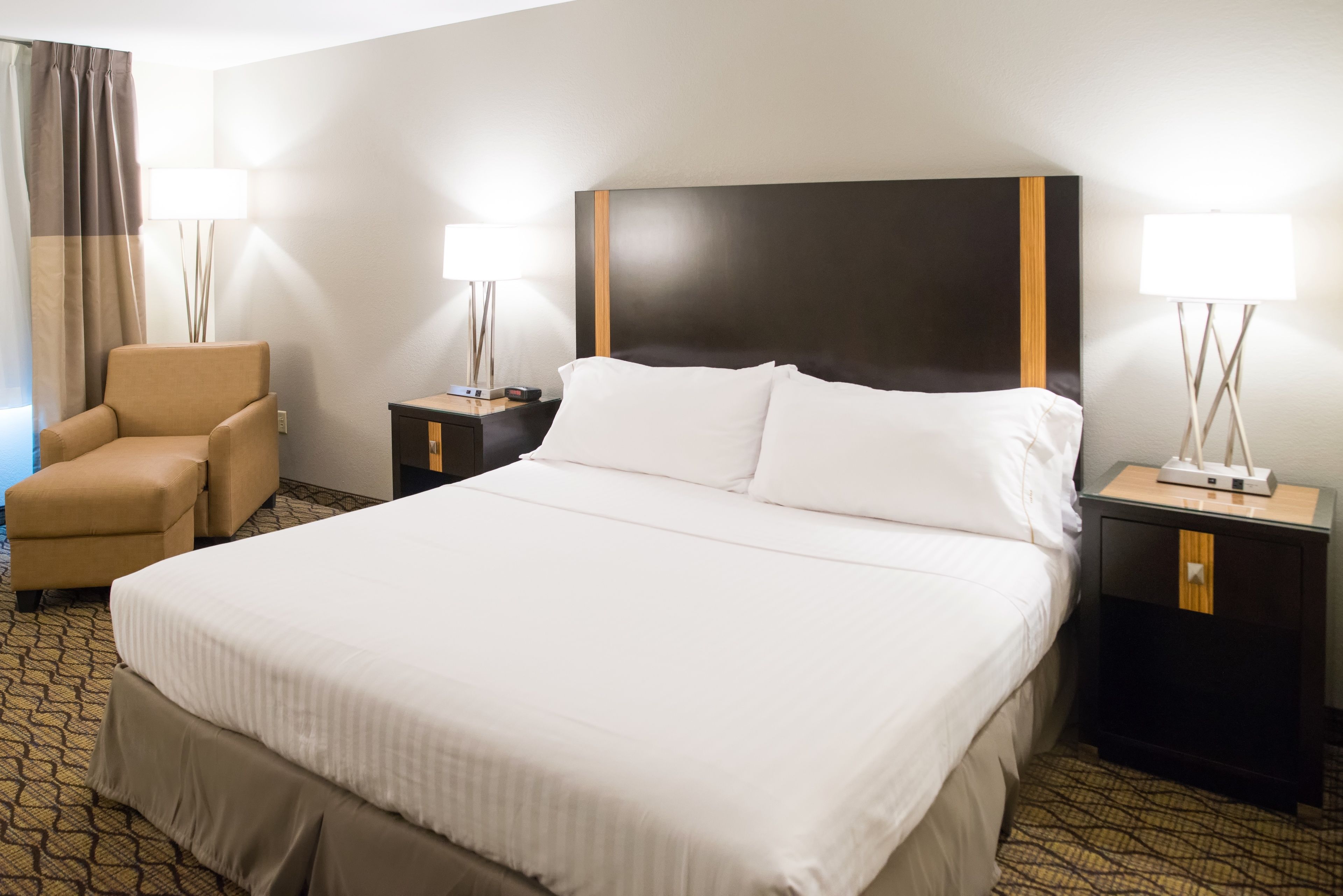 Holiday Inn Express & Suites Chanhassen