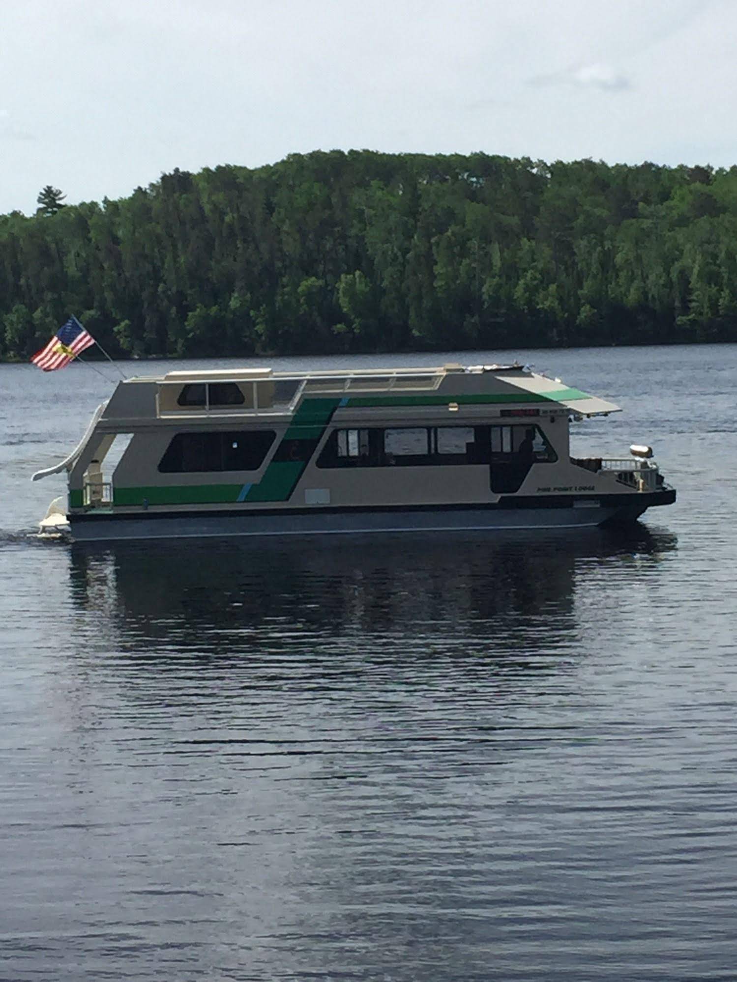 Pine Point Lodge Resort & Motel
