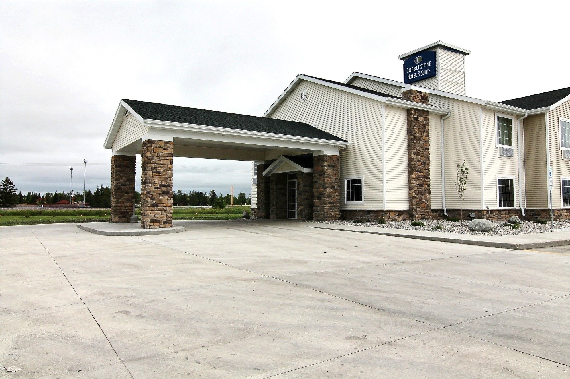 AmeriVu Inn & Suites Crookston