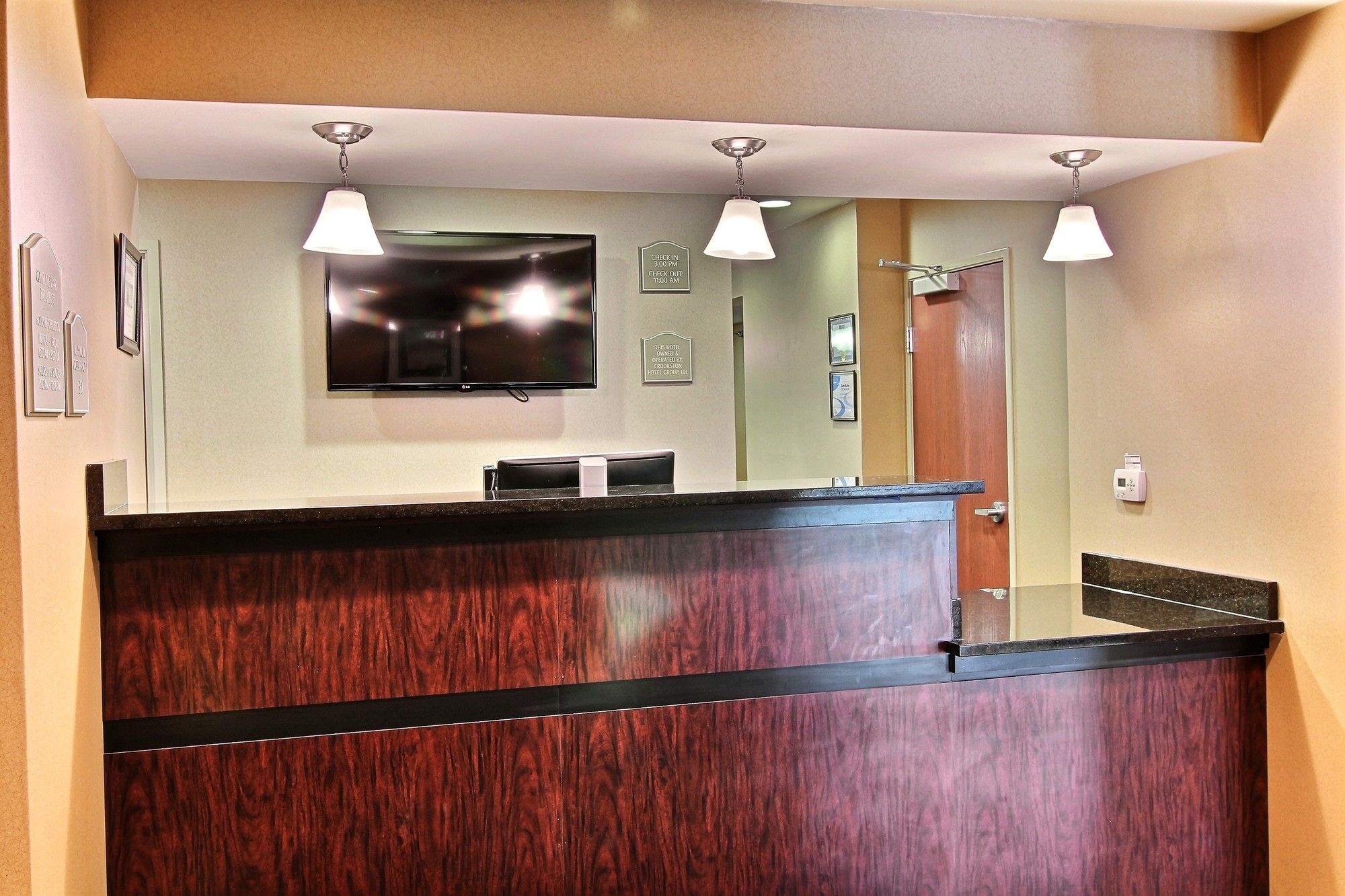 AmeriVu Inn & Suites Crookston