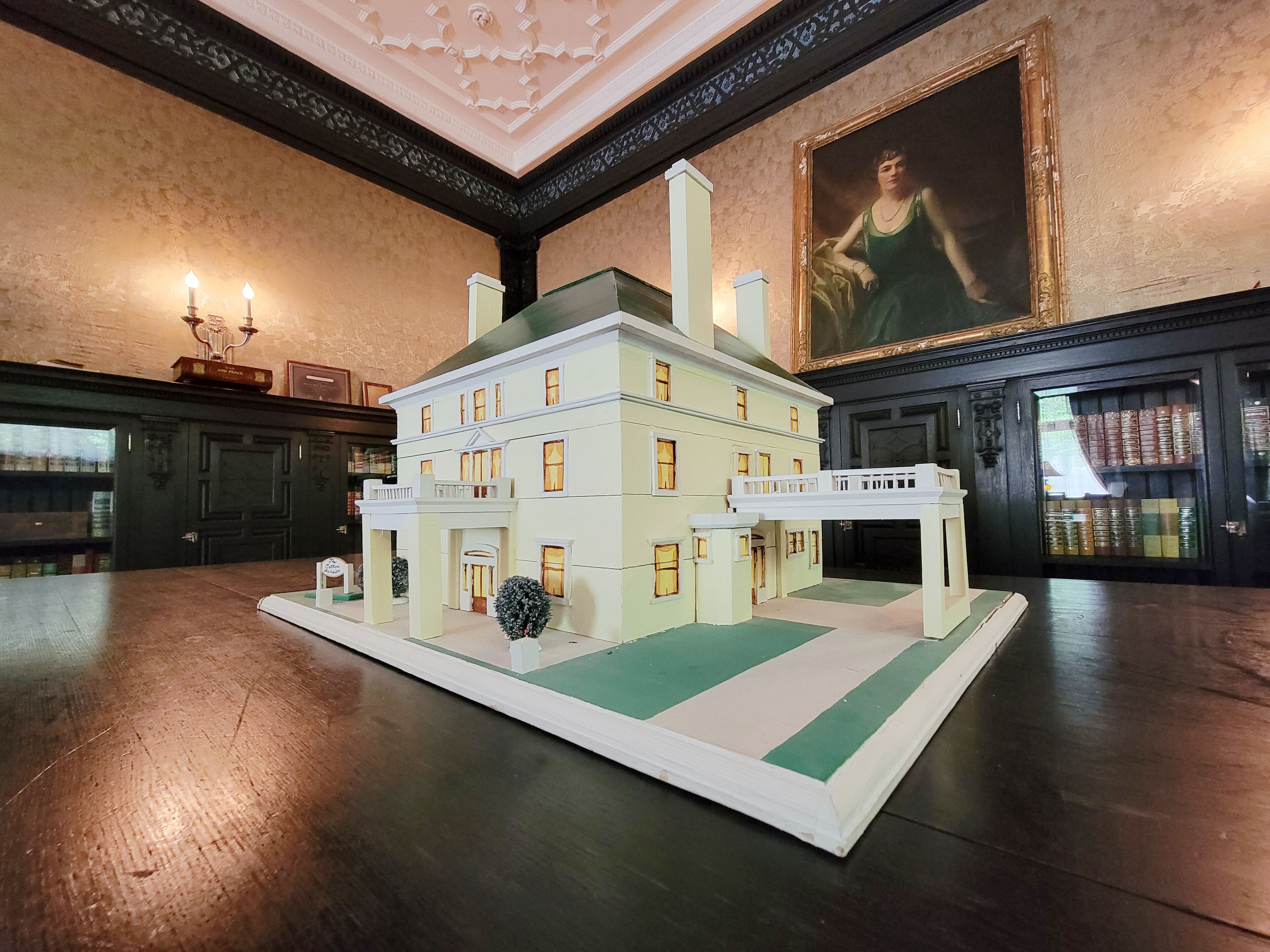 Cotton Mansion