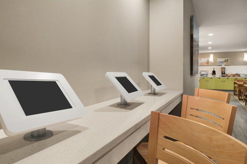 Country Inn & Suites by Radisson, Duluth North, MN