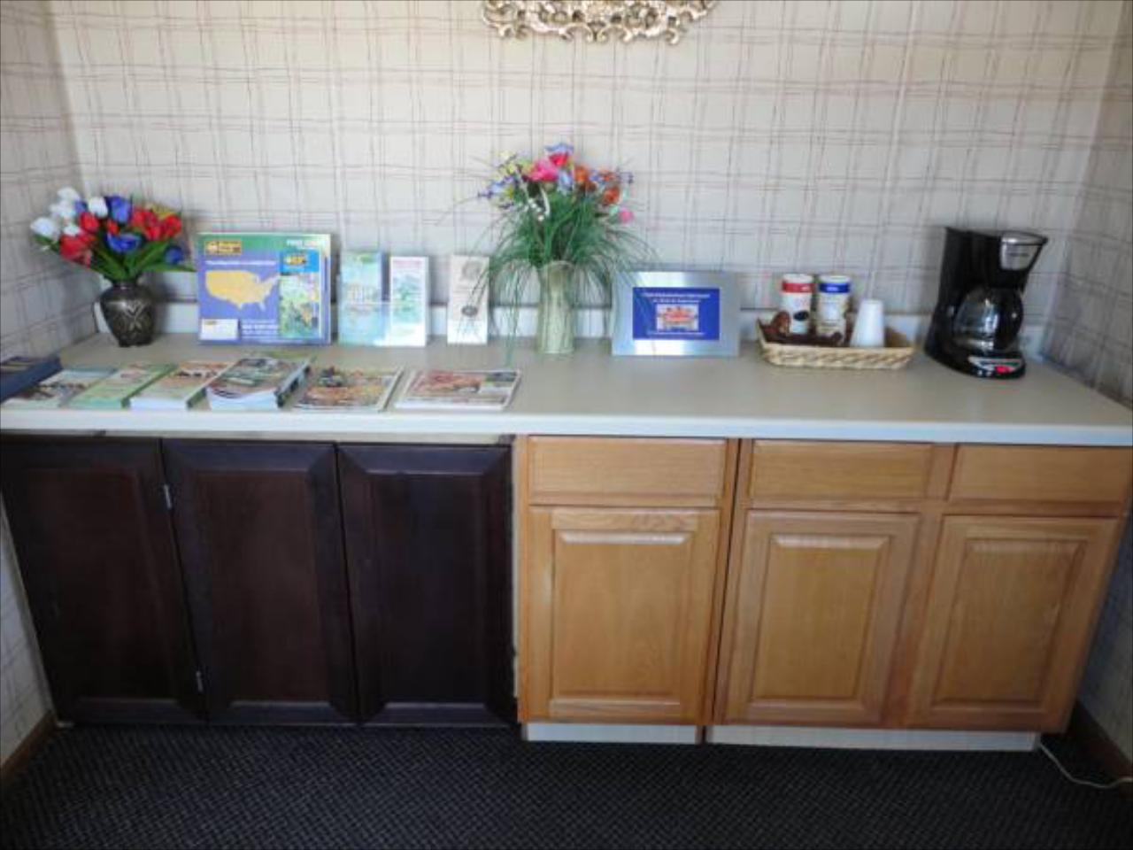 Budget Host Inn Eagan