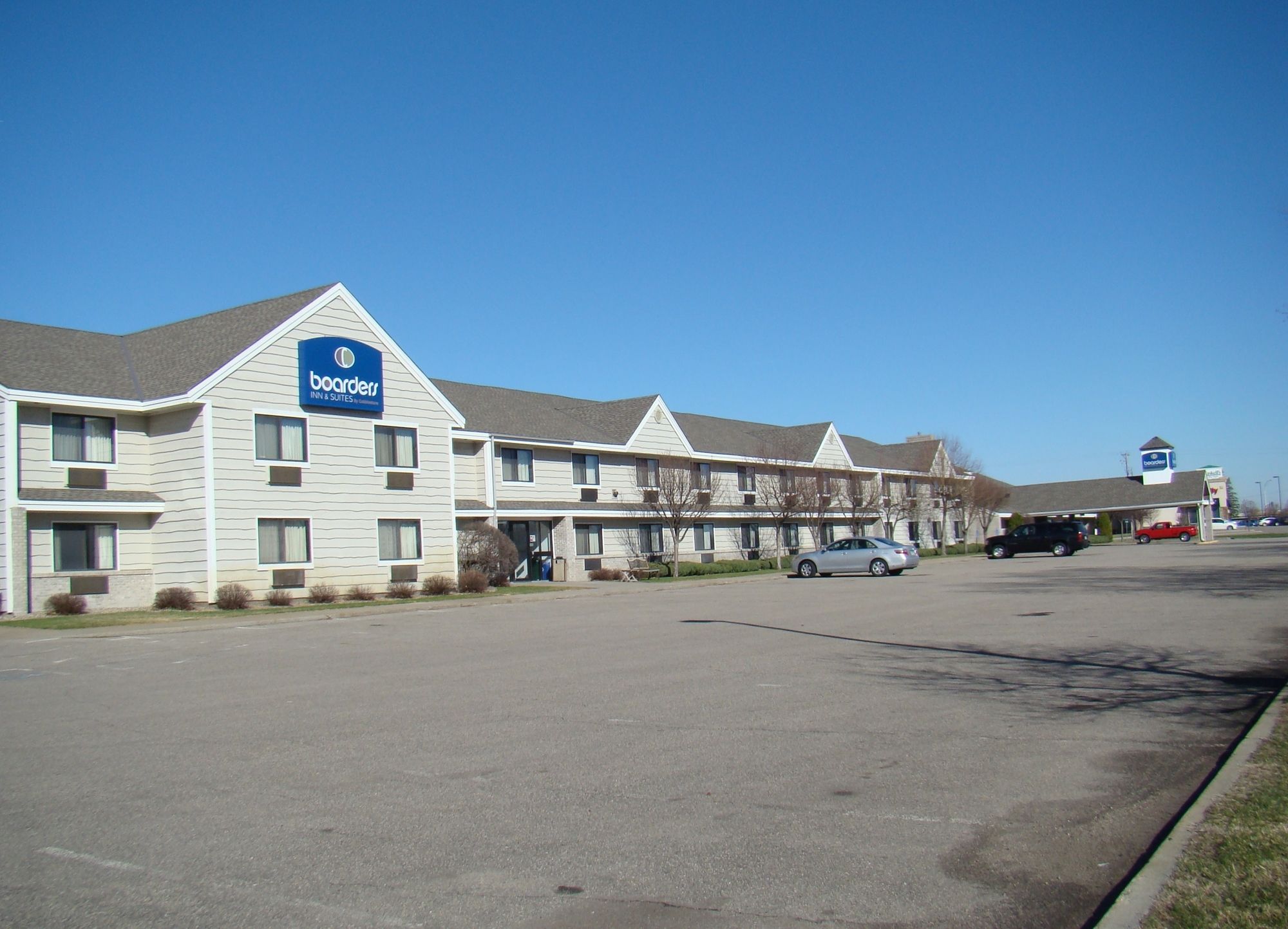 Boarders Inn & Suites Faribault