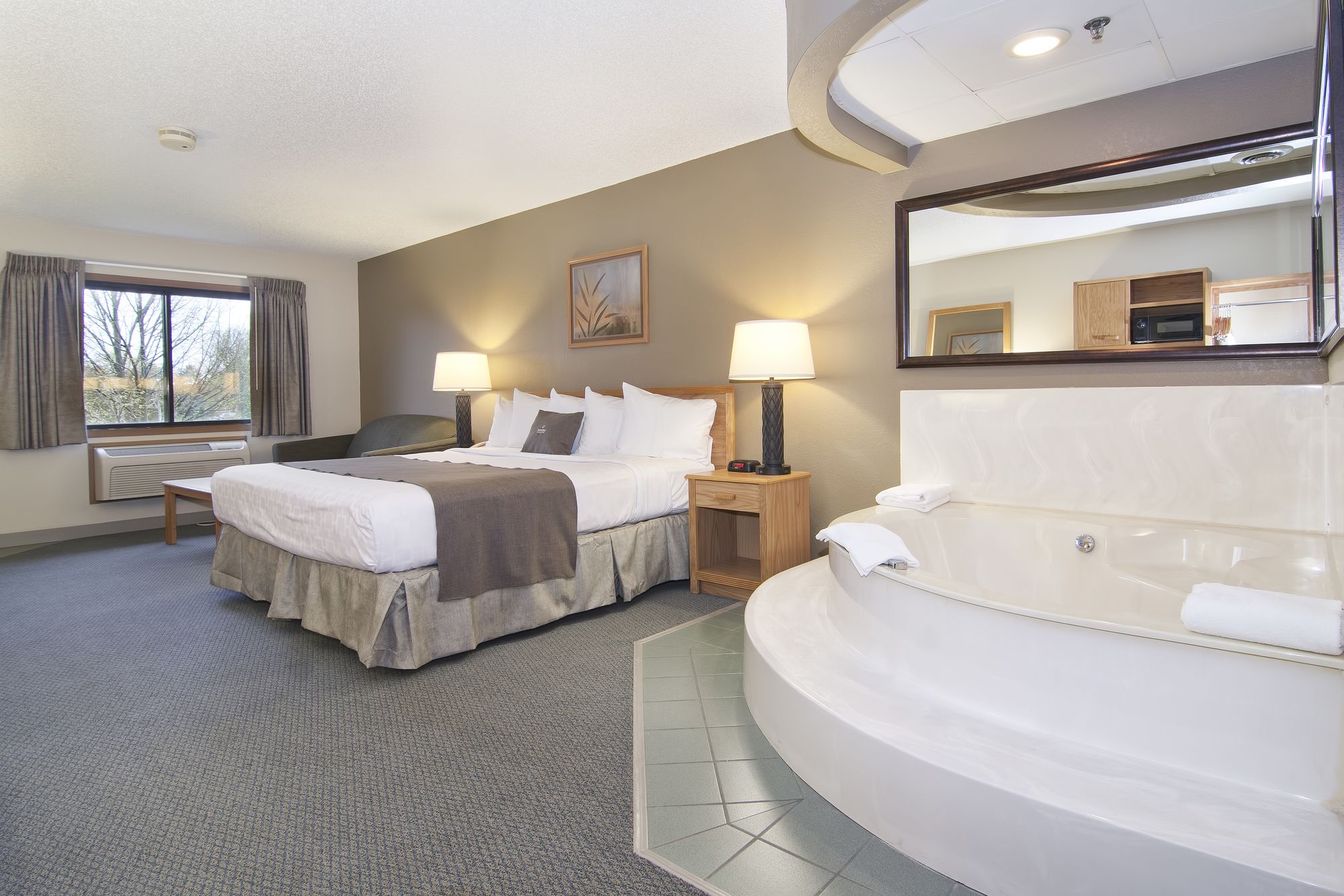Boarders Inn & Suites Faribault