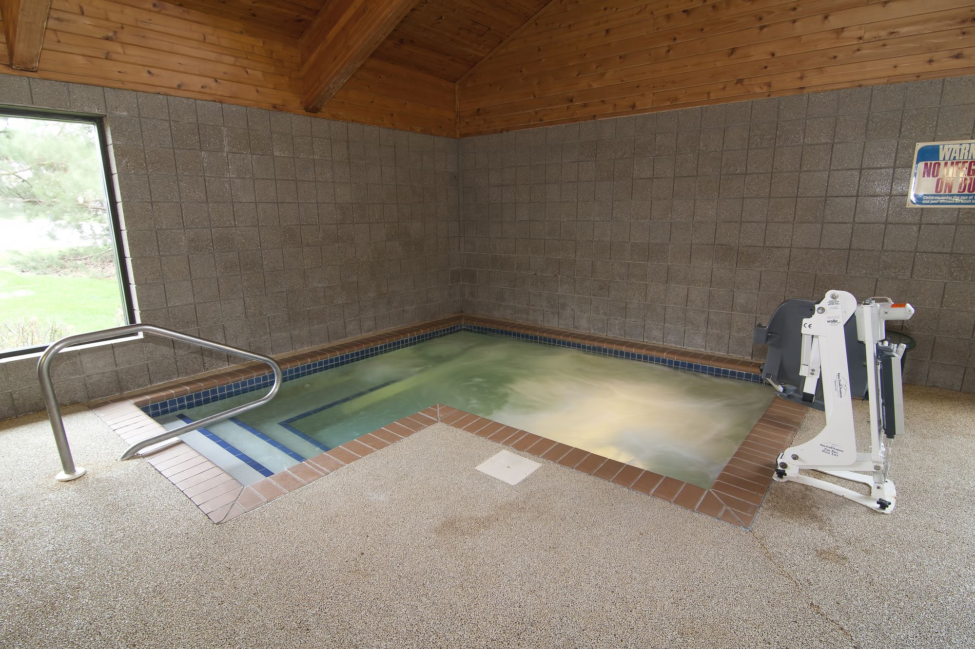 Boarders Inn & Suites Faribault