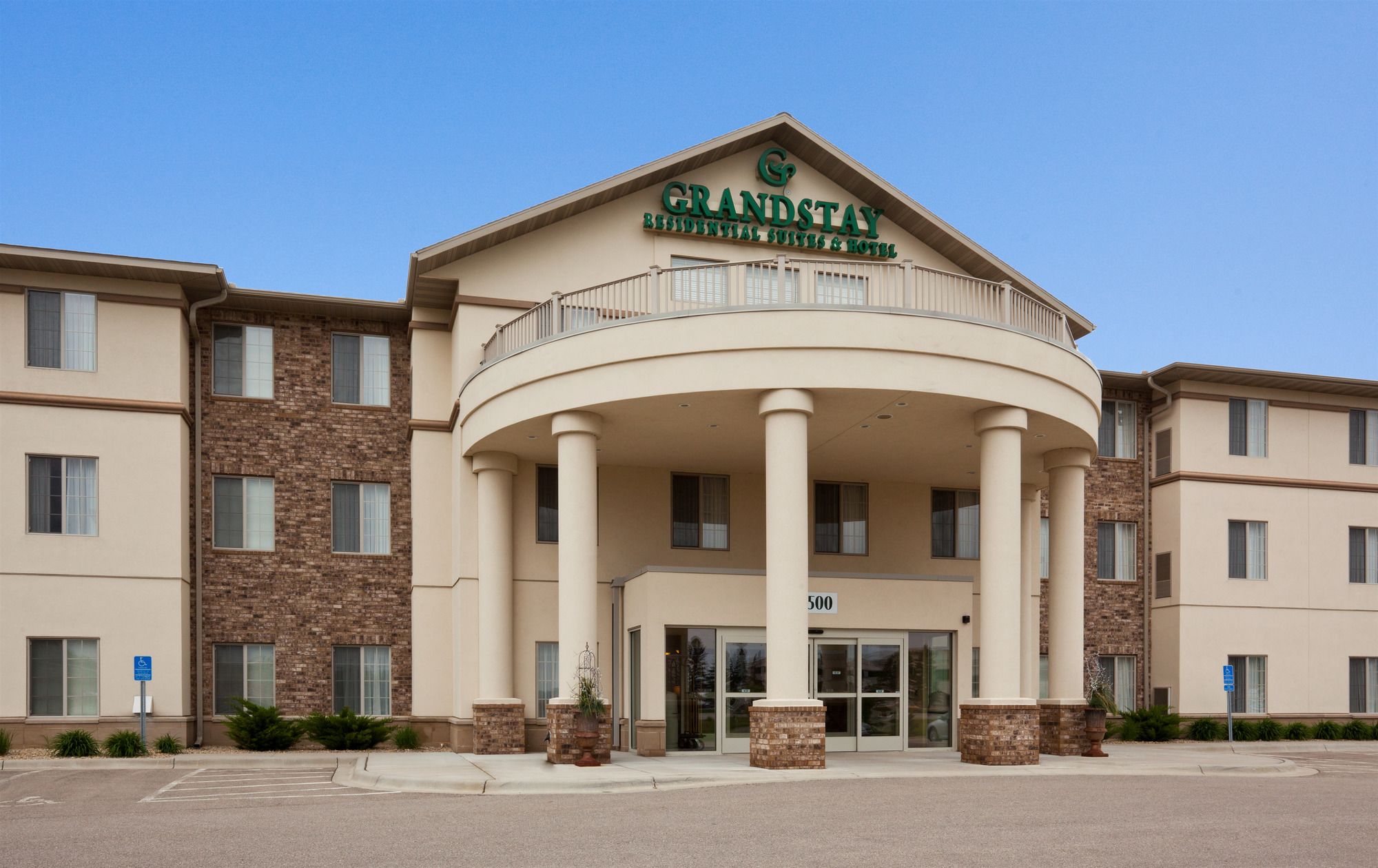 GrandStay Faribault