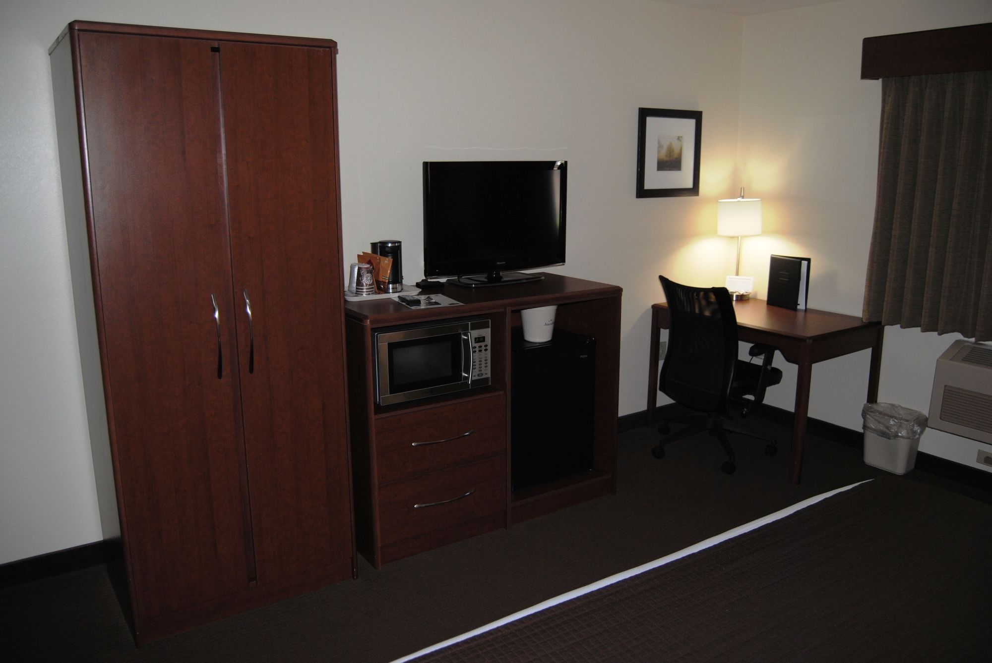 AmericInn by Wyndham Grand Rapids