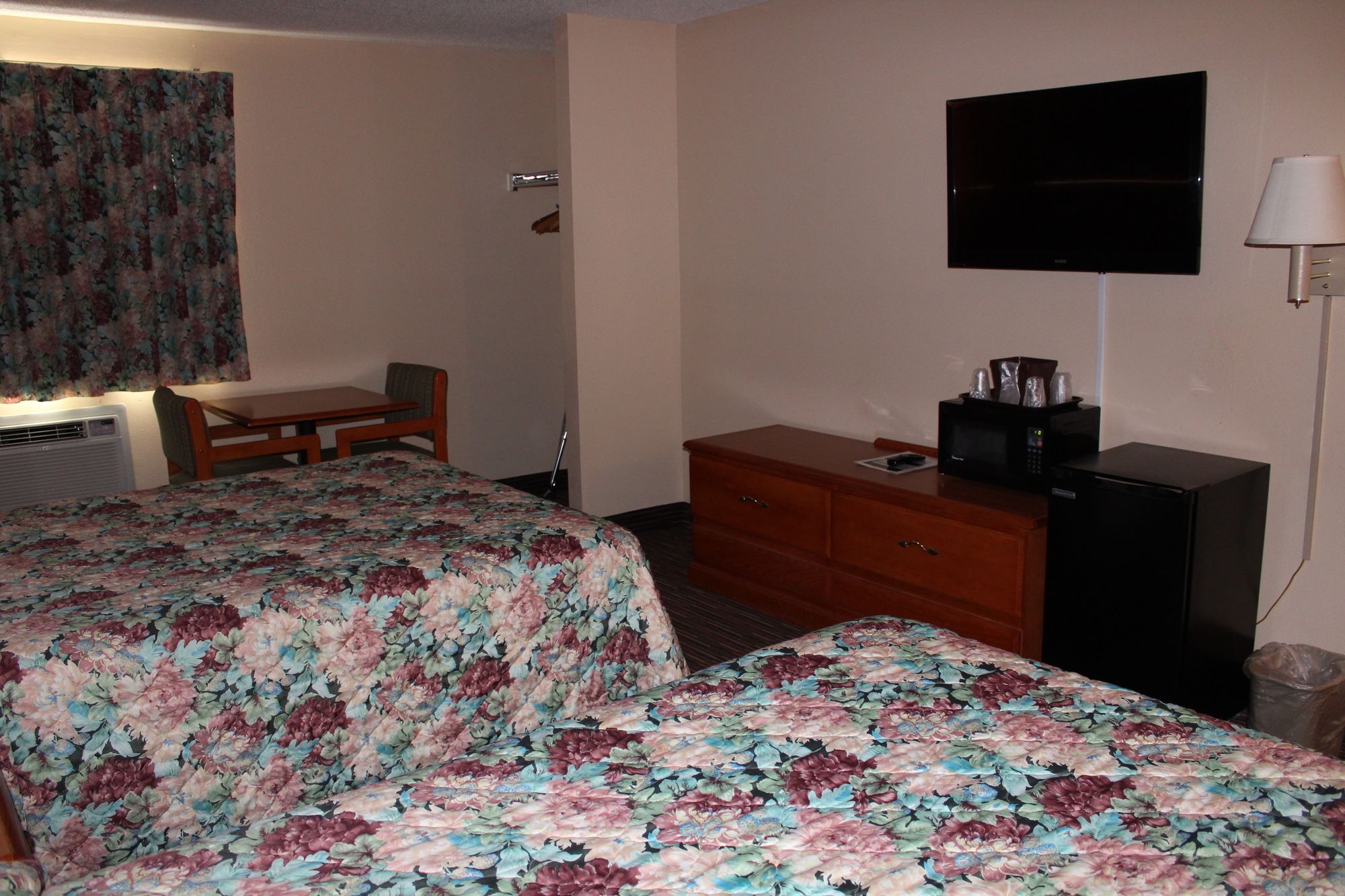 Valu Stay Inn & Suites Hastings