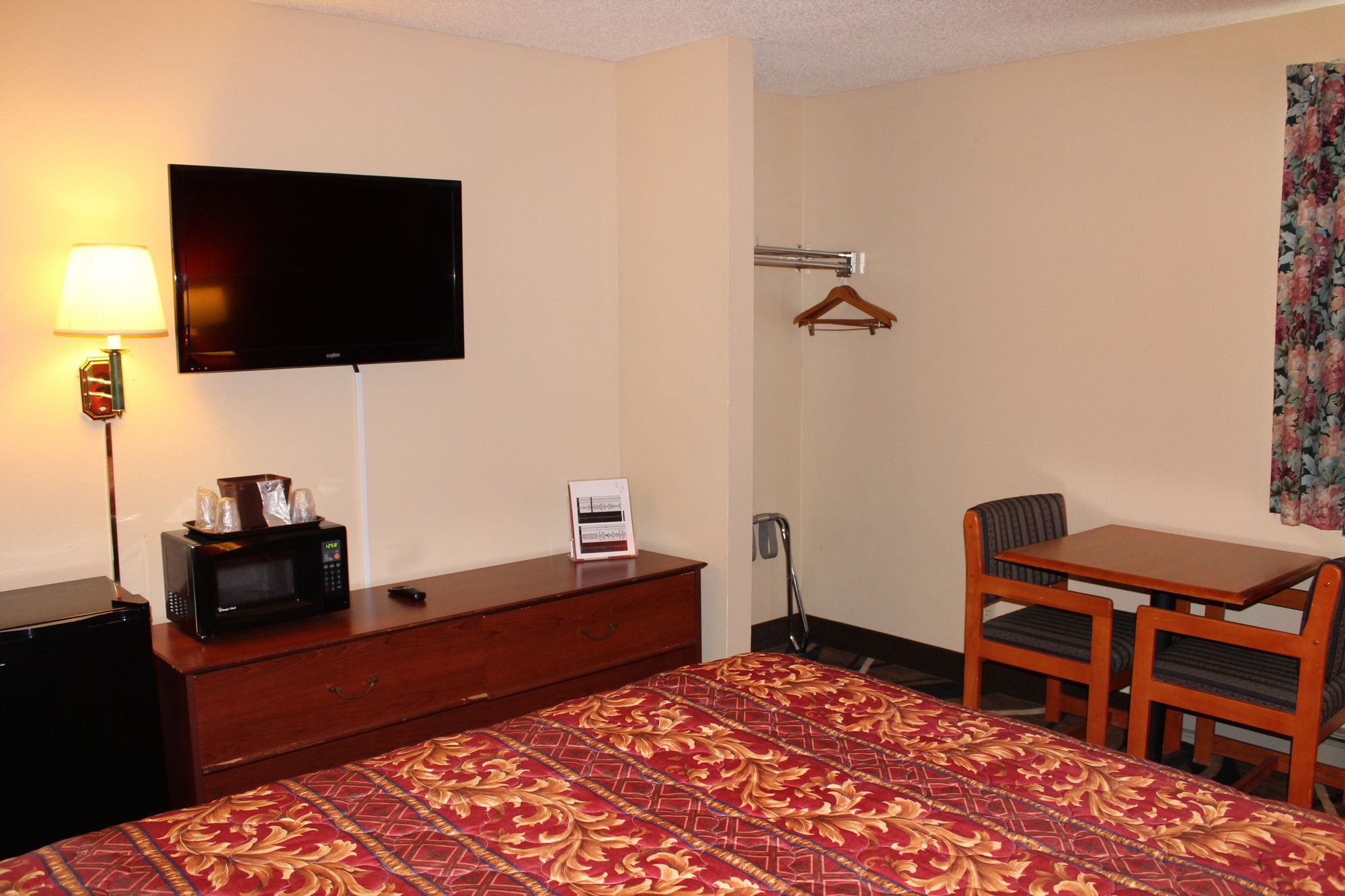 Valu Stay Inn & Suites Hastings