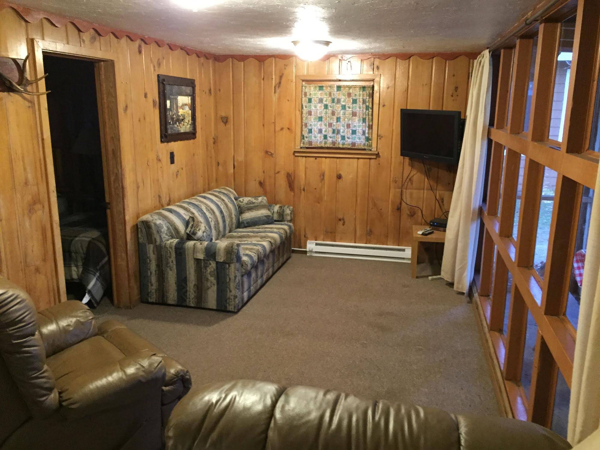 Dunrovin Resort