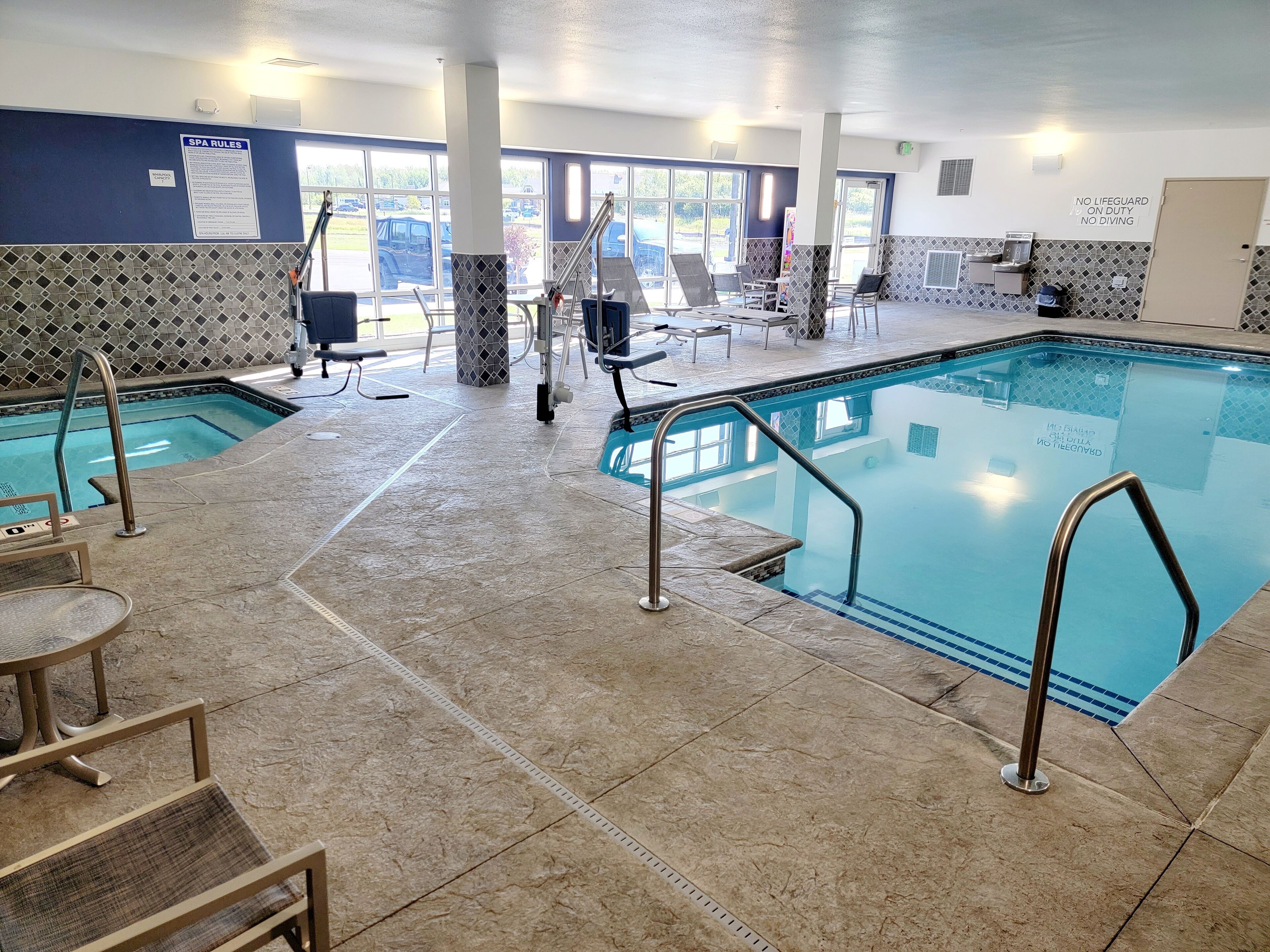 AmericInn by Wyndham International Falls