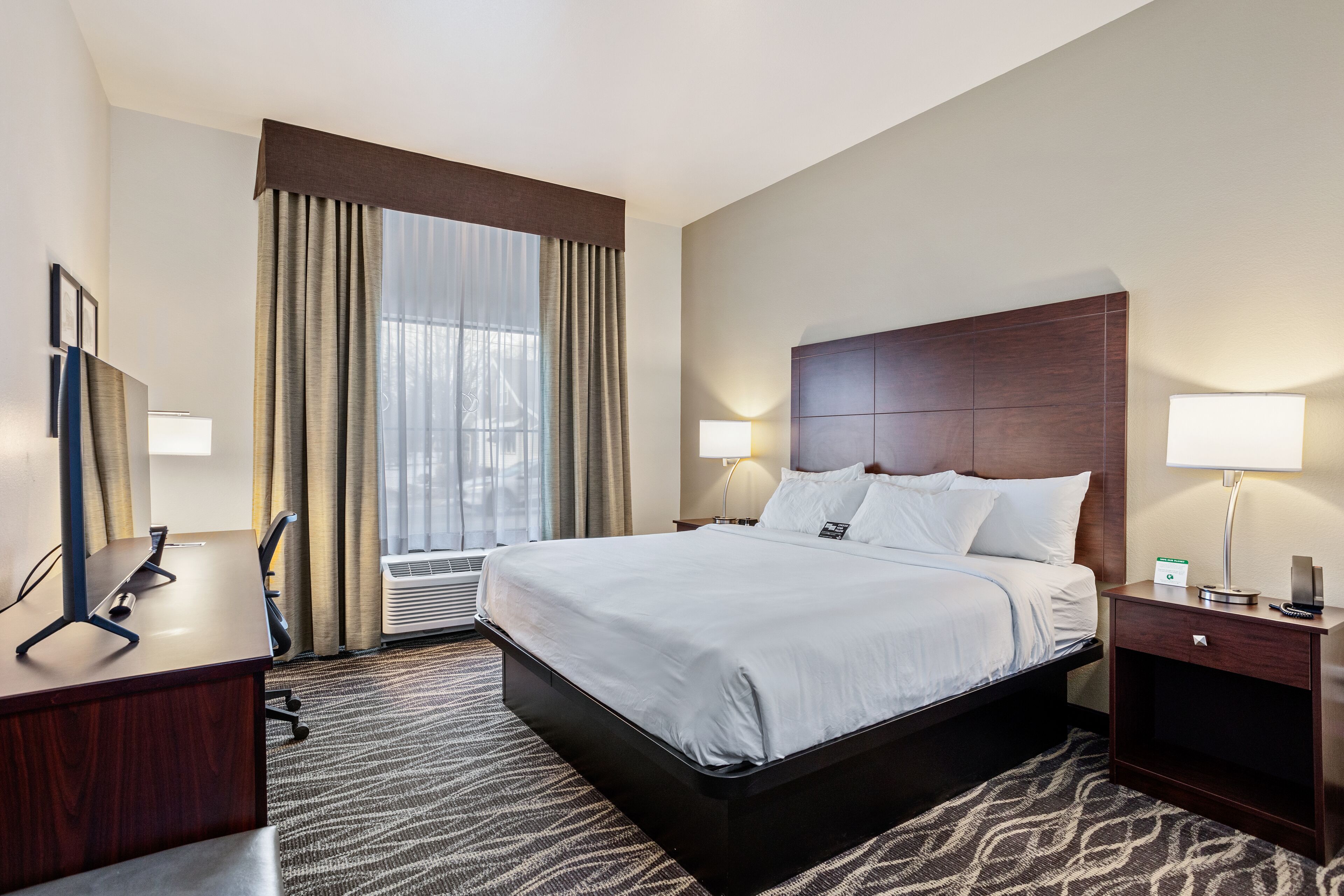 Cobblestone Hotel & Suites International Falls