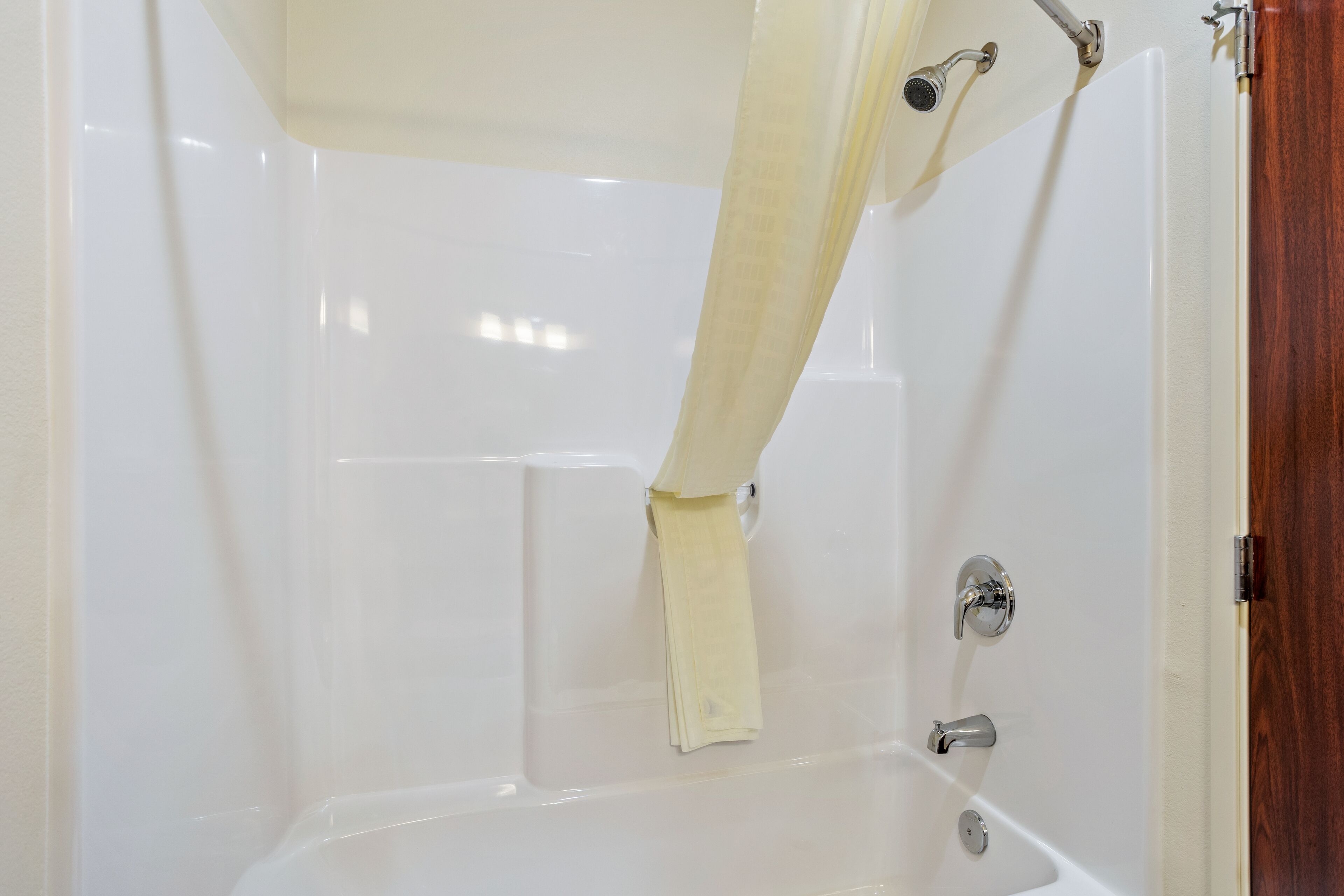 Cobblestone Hotel & Suites International Falls