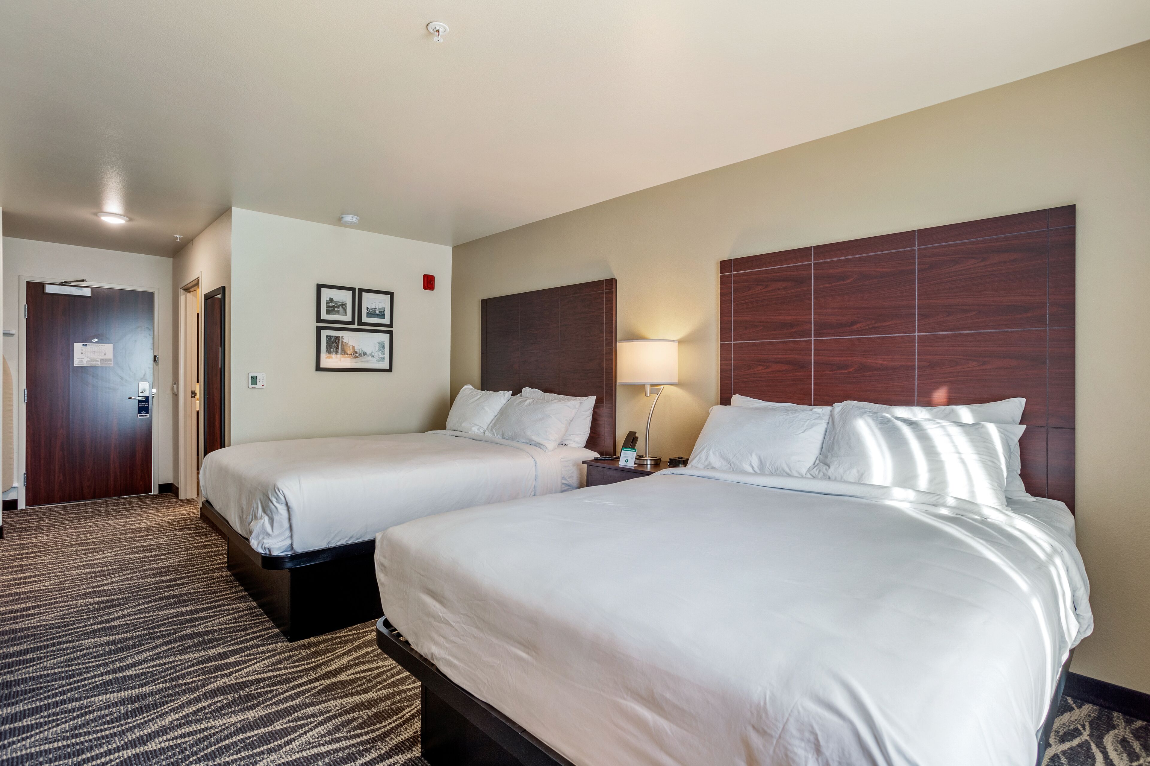 Cobblestone Hotel & Suites International Falls