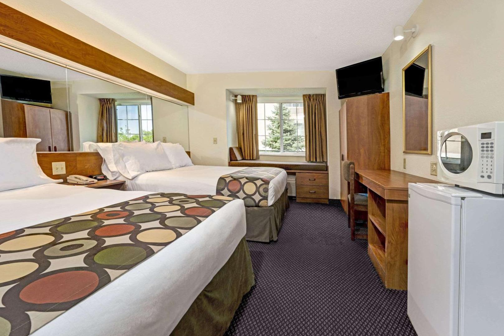 Microtel Inn & Suites by Wyndham Inver Grove Heights/Minne