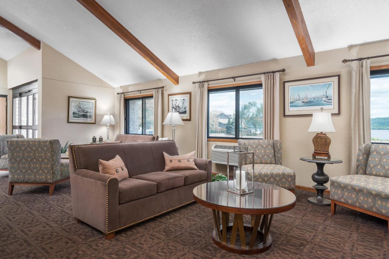 AmericInn by Wyndham Lake City