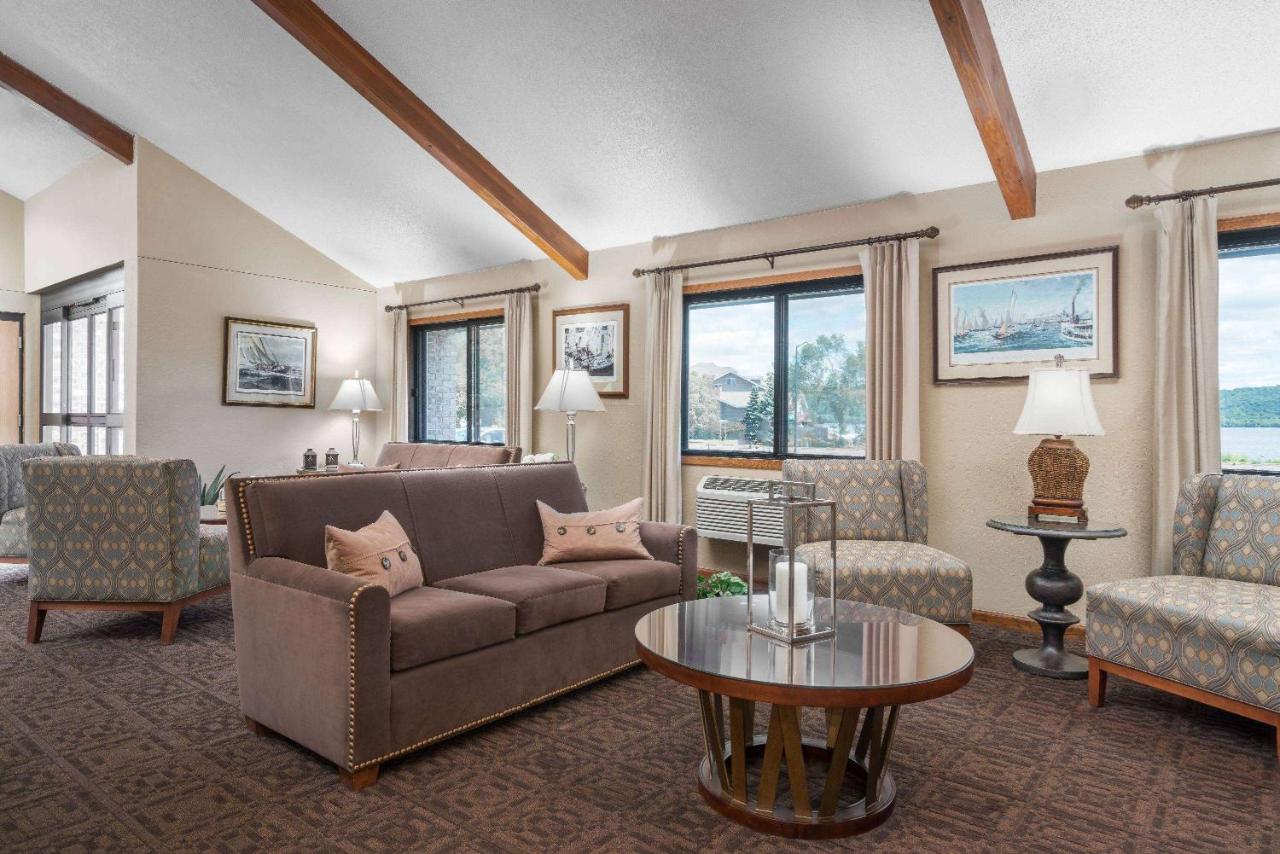 AmericInn by Wyndham Lake City