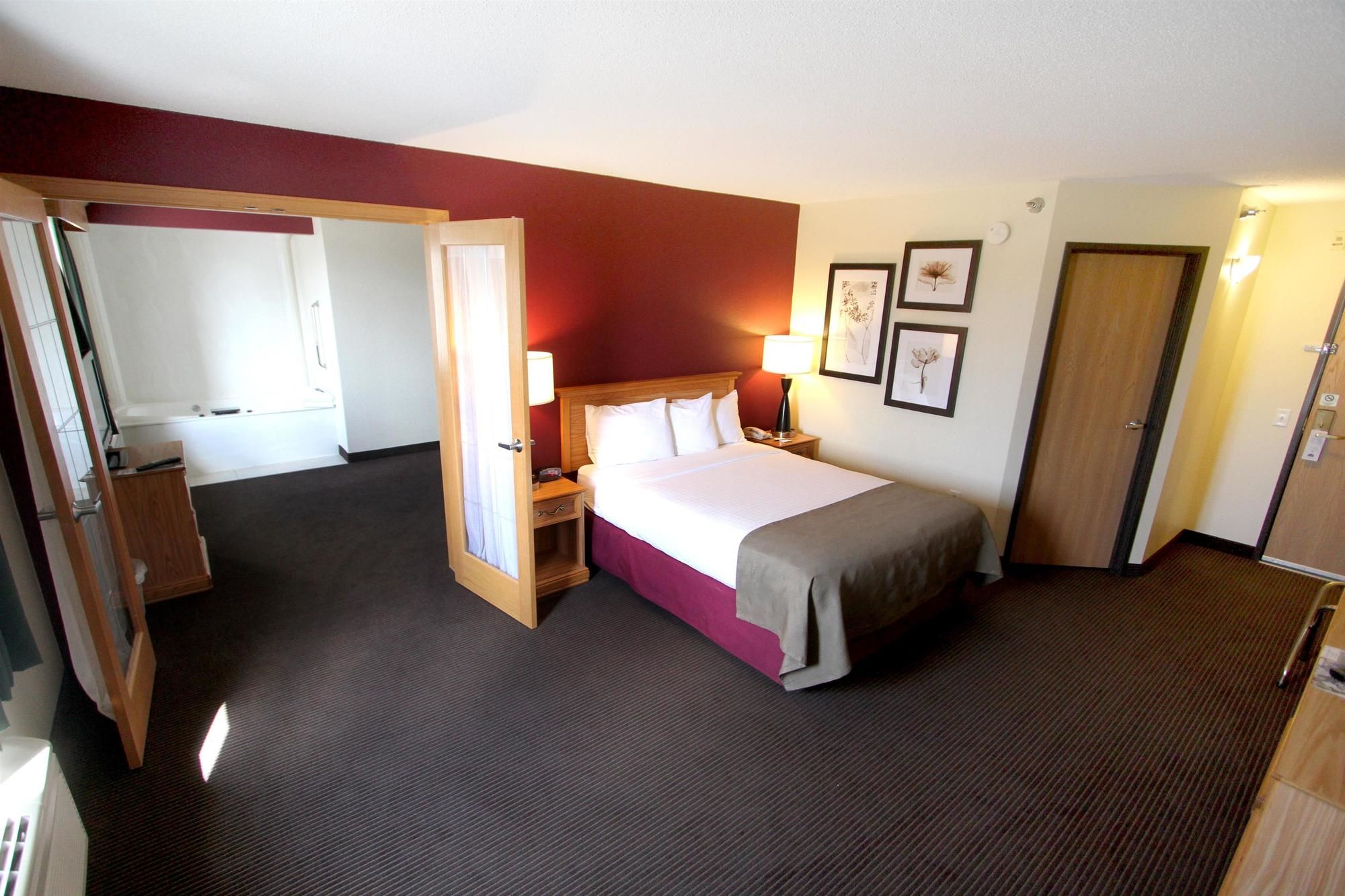 SureStay Plus Hotel by Best Western Litchfield