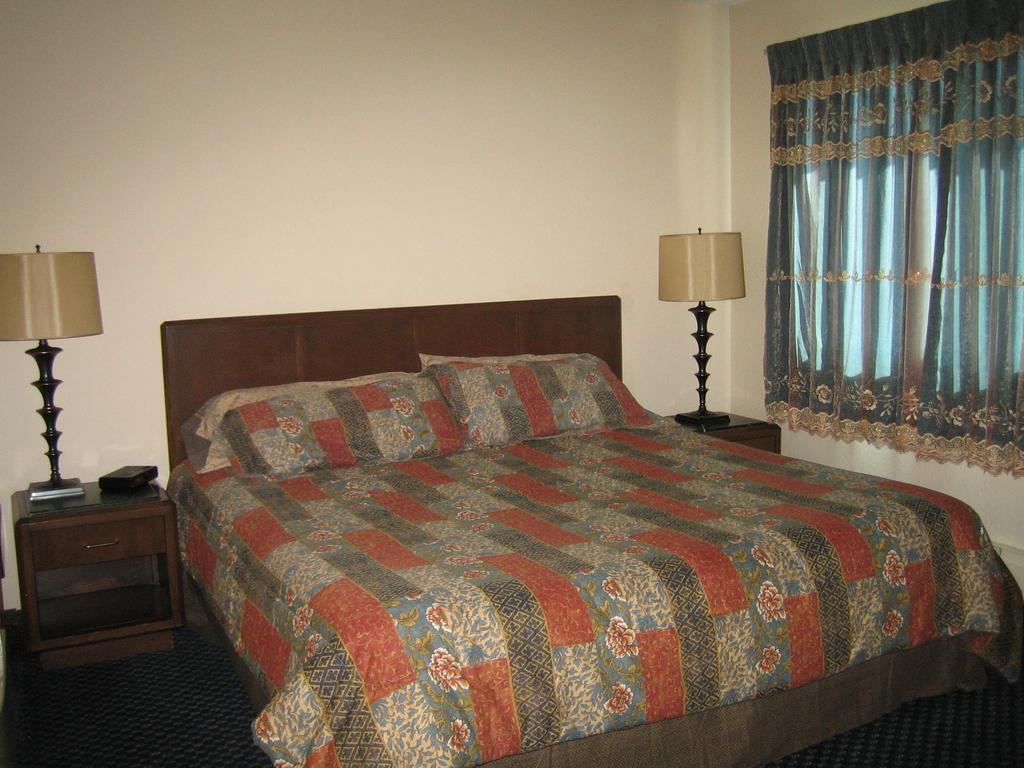 Knights Inn Litchfield Mn